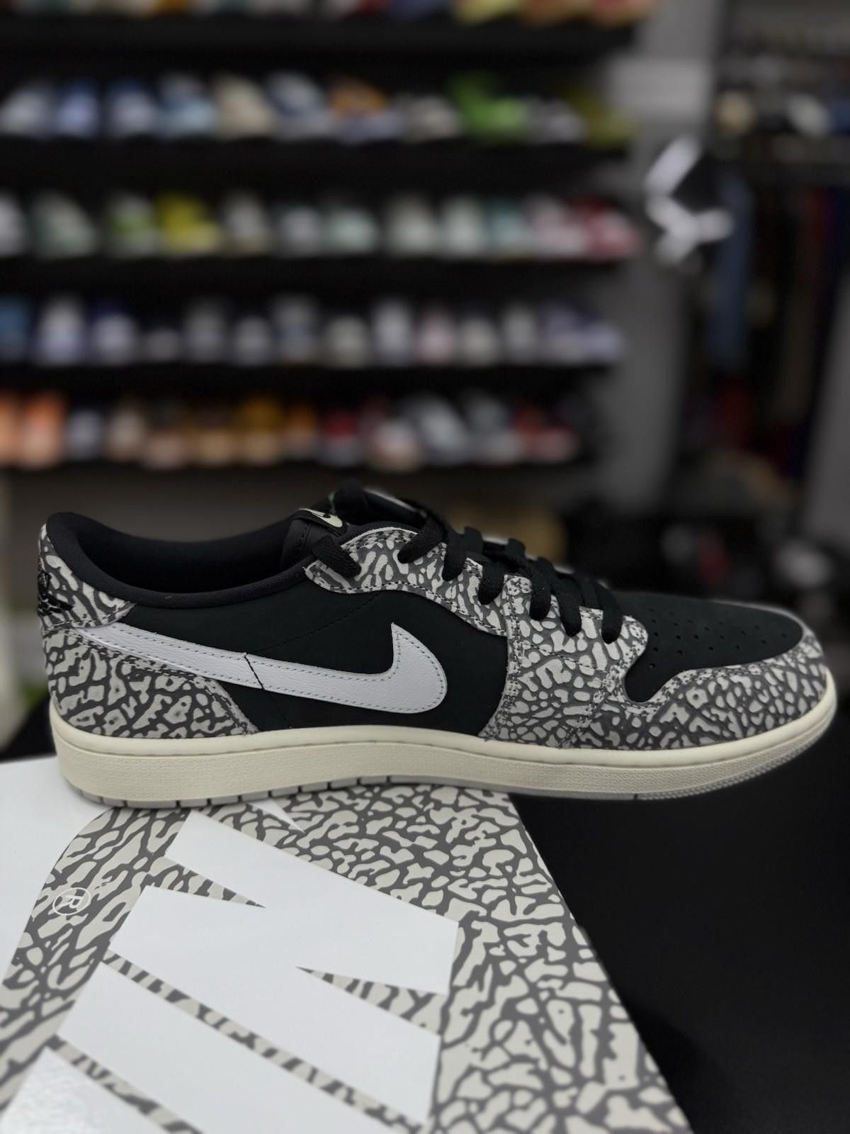 Jordan Brand Air Jordan 1 Retro OG Low Black Cement Size 13 CZ0790-001 Size US 13 / EU 46 - 10 Thumbnail