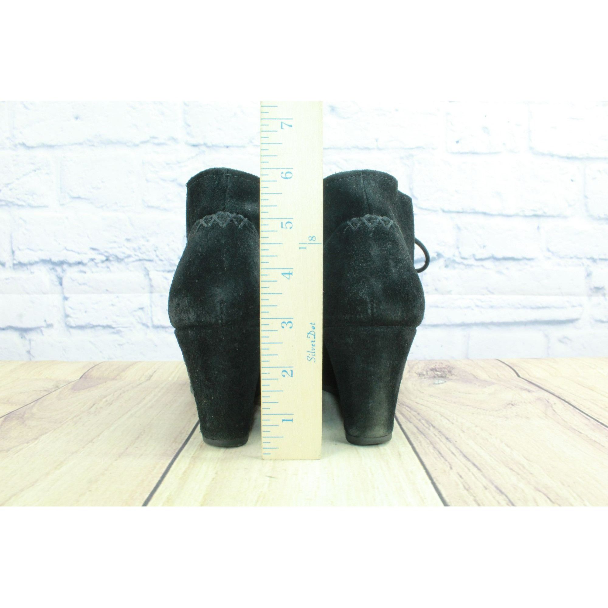 Clarks Clarks Vogue Aurora Women's Suede Wedge Ankle Booties Size US 7 / IT 37 - 6 Thumbnail