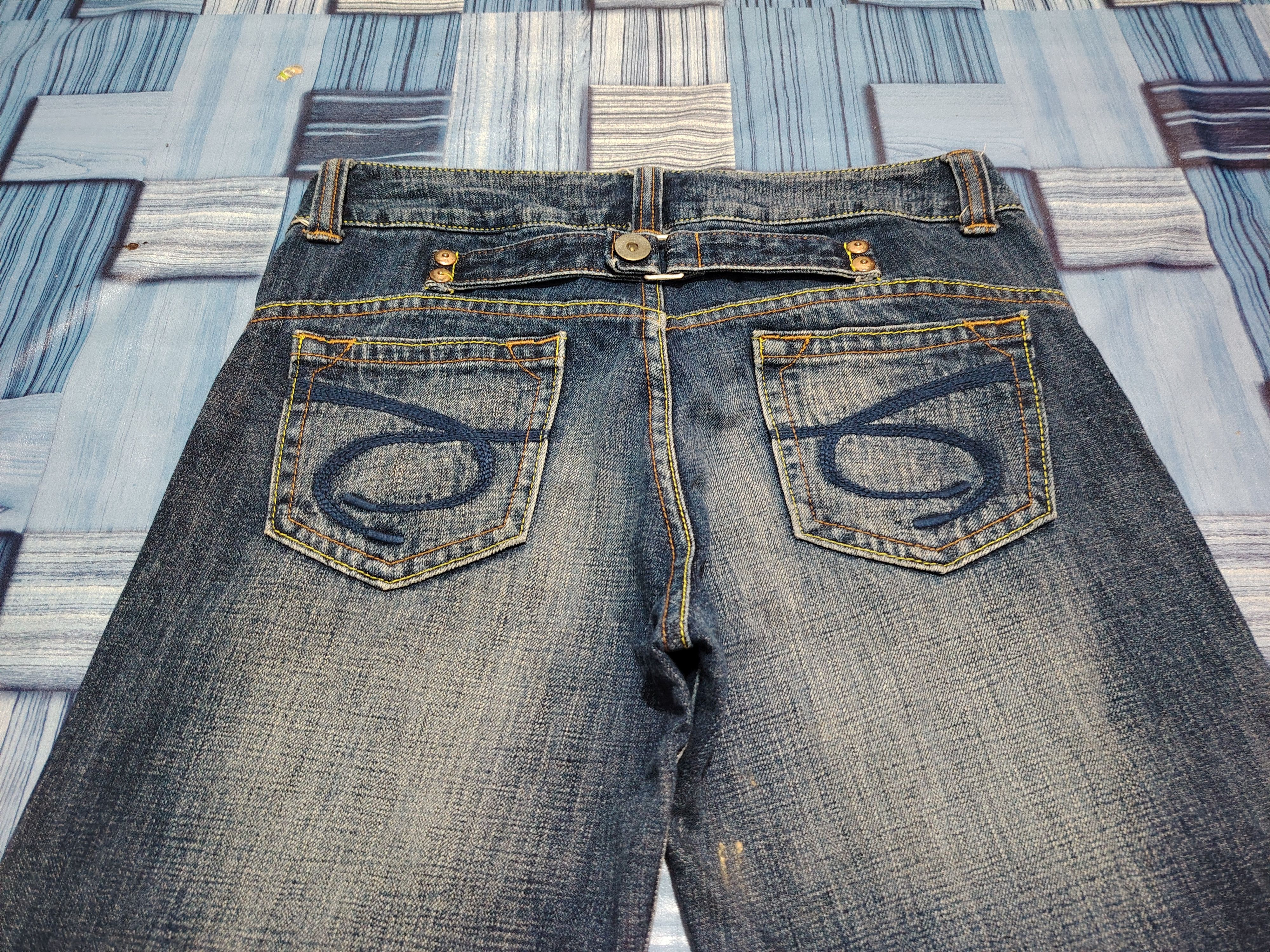 Who Decides War Japanese Saburoku Bell Bottom jeans Flared jeans Size US 31 - 15 Thumbnail