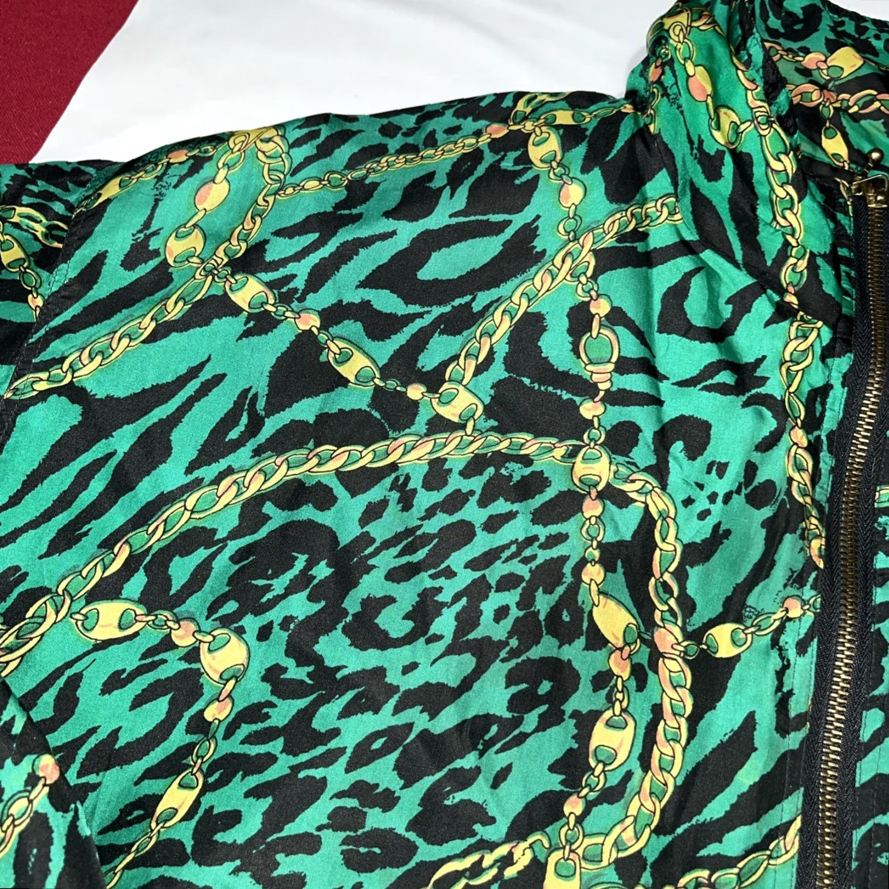 Vintage VINTAGE EVR Jacket Silk BOMBER Windbreaker Women’s XL 90s Leopard Gold Chains Black Green Short Zip Pockets Full Zip Casual Vintage Womens Size XL / US 12-14 / IT 48-50 - 5 Thumbnail