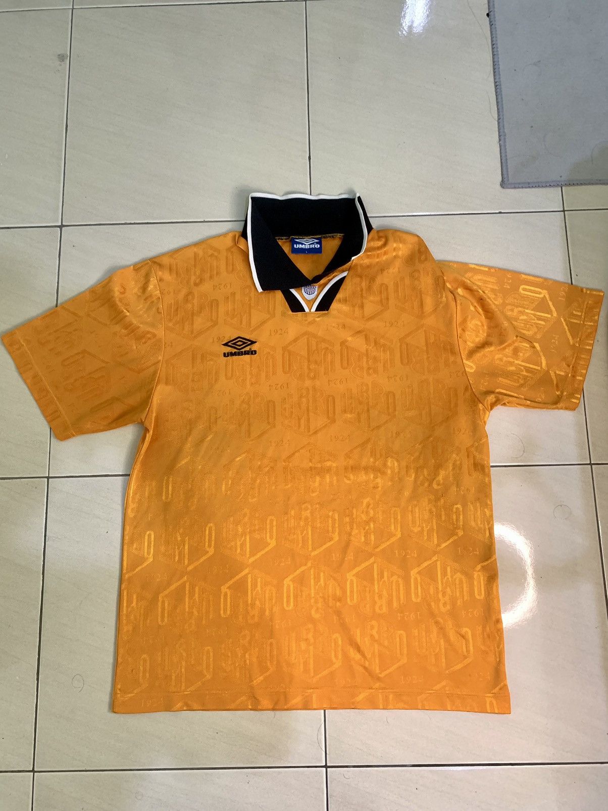 Umbro × Vintage Vintage Umbro Orange Jersey with Retro Design (1924 pattern) Size US L / EU 52-54 / 3 - 1 Thumbnail