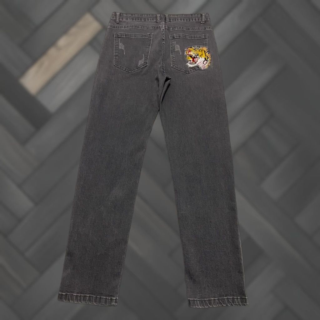 Vintage ROMWE Jeans Distressed Tiger Embroidered Mens Size 30 Gray Skinny Whiskers Size US 30 / EU 46 - 1 Thumbnail
