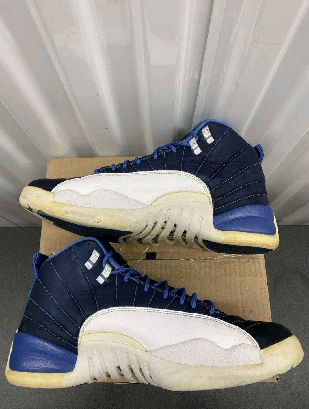 Jordan Brand Nike Air Jordan 12 Retro Indigo 2020 130690-404 Size 11 Men Size US 11 / EU 44 - 5 Thumbnail