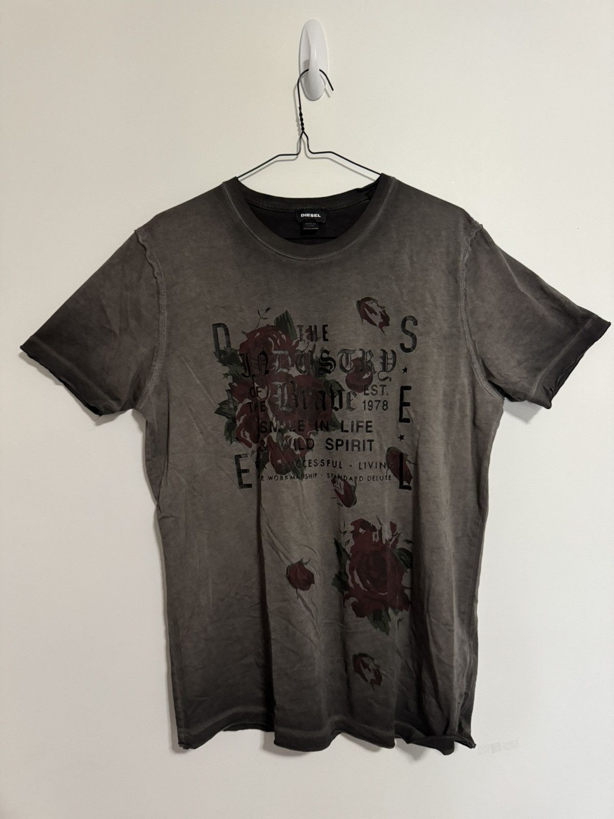 Diesel Diesel mid 2000s tee Size US XL / EU 56 / 4 - 1 Thumbnail
