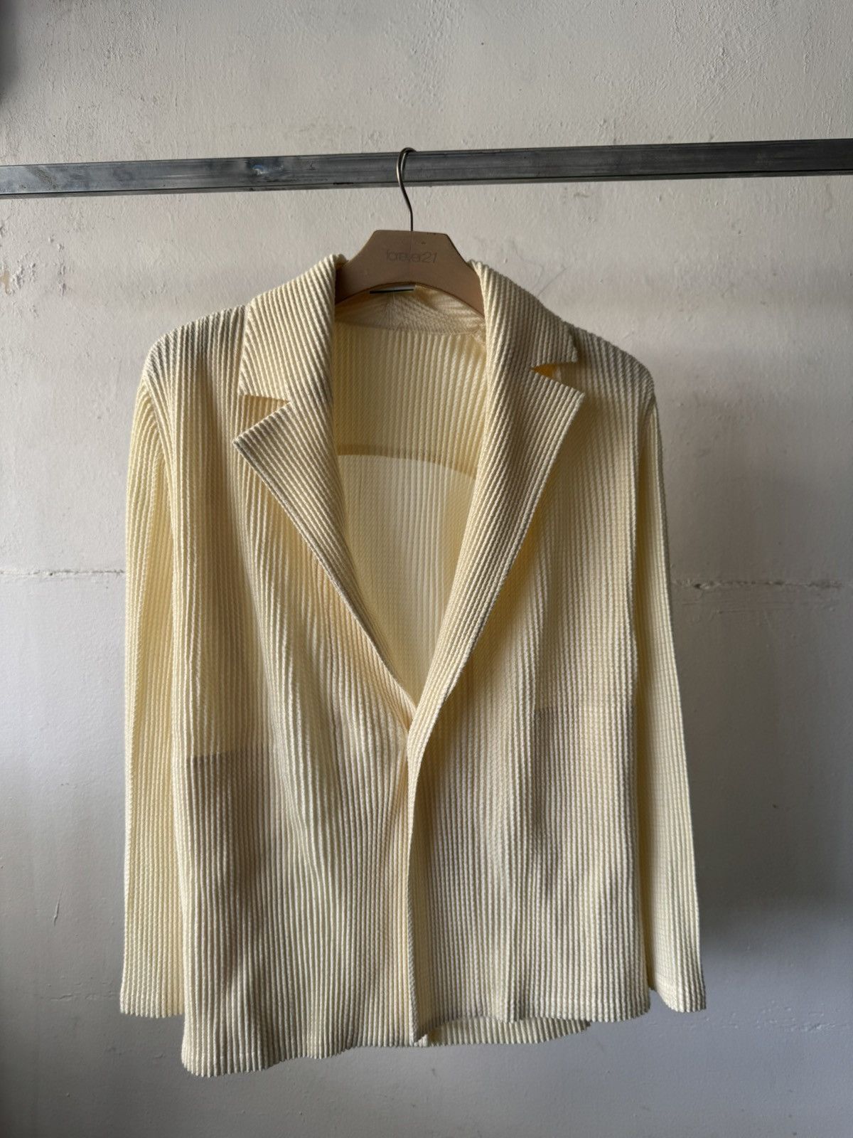 Issey Miyake Issey Miyake Pleated Robe Blazer Size US L / EU 52-54 / 3 - 2 Thumbnail