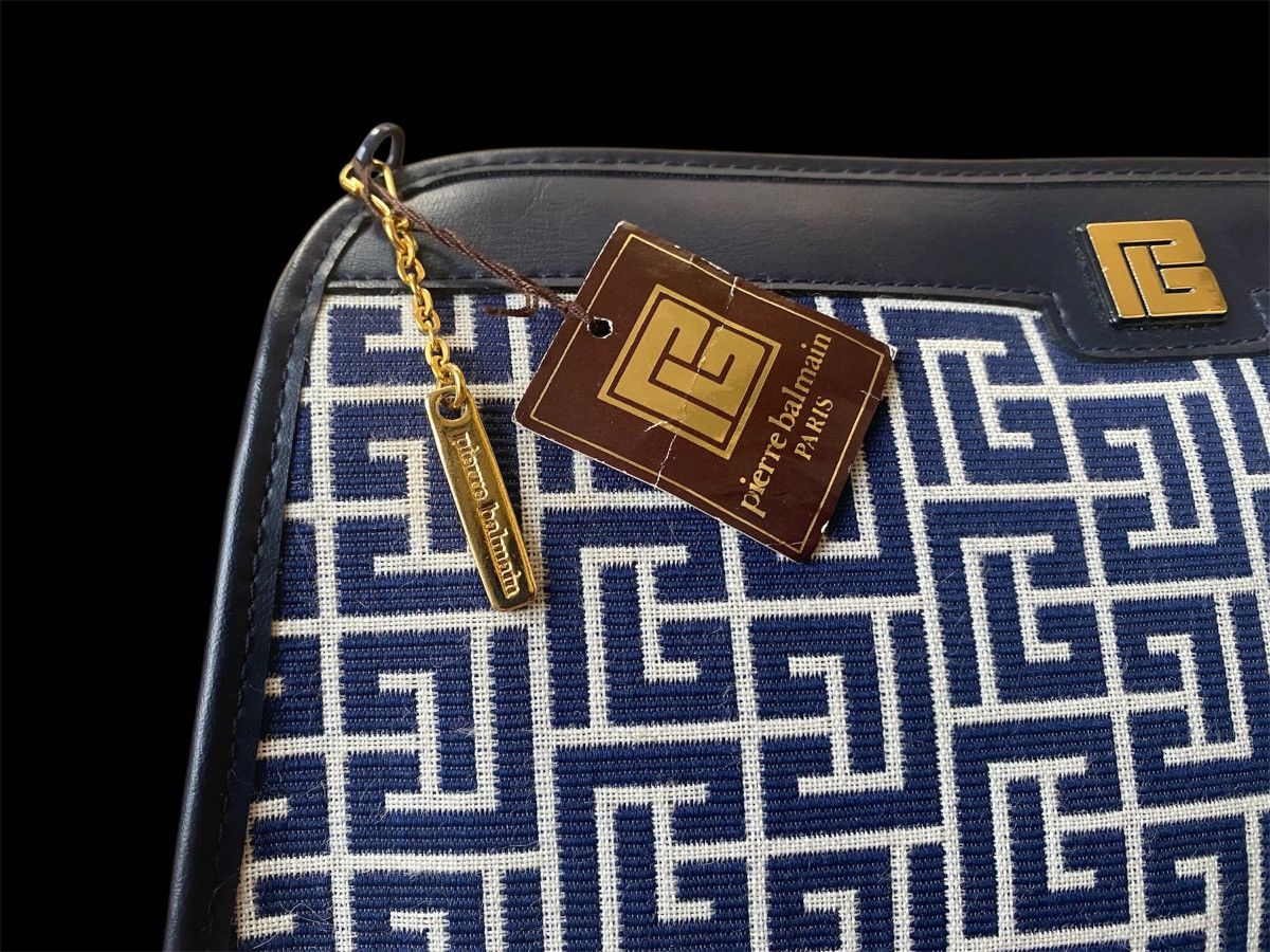 Pierre Balmain Vintage PIERRE BALMAIN monogram clutch bag Size ONE SIZE - 2 Thumbnail
