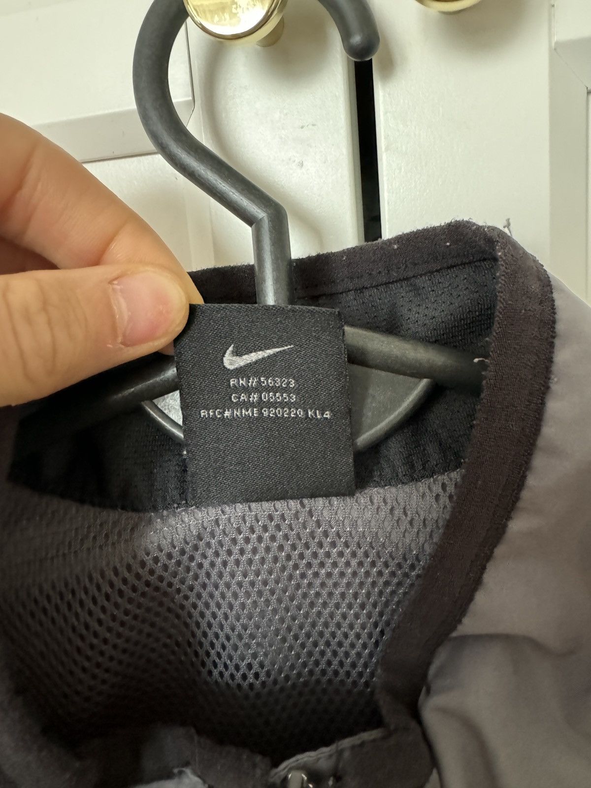 Nike Nike vintage down vest grey reflective small logo 90s Size US S / EU 44-46 / 1 - 5 Thumbnail
