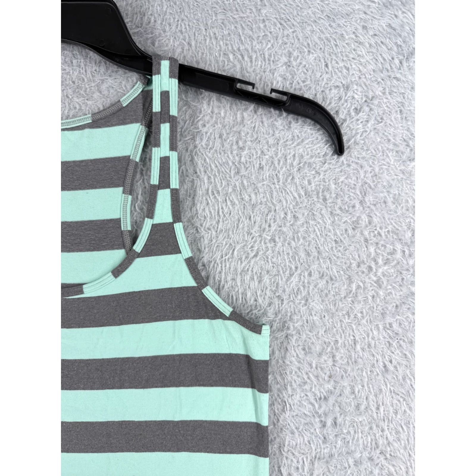Lululemon Lululemon Shirt Women 4 Teal Gray Stripe Refresh Racer Tank Luon Light W1I09S Size S / US 4 / IT 40 - 2 Thumbnail