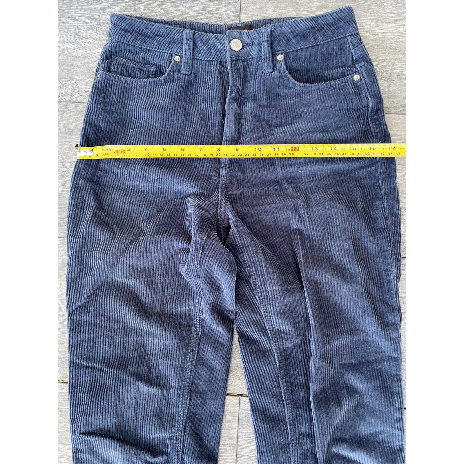 Bdg BDG blue navy corduroy jeans men blue velvet size 26 A000195 Size US 26 / EU 42 - 9 Thumbnail