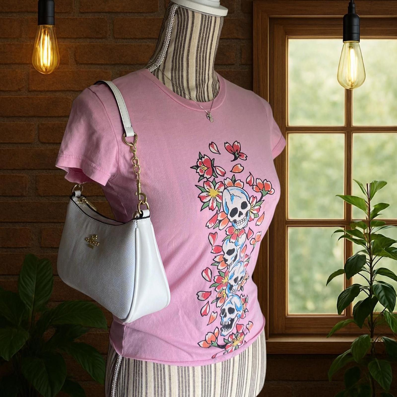 Ed Hardy Ed Hardy- Light pink baby tee with skull graphic Size S / US 4 / IT 40 - 2 Thumbnail