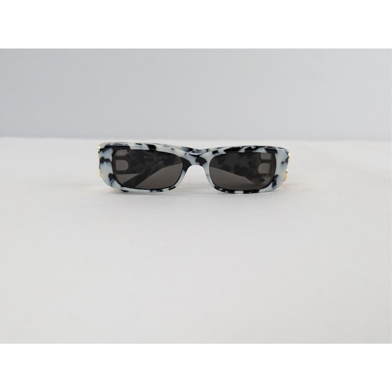 Balenciaga o1rshd1 / 555 / Size: OS / Sunglasses in Black / White Size ONE SIZE - 3 Thumbnail