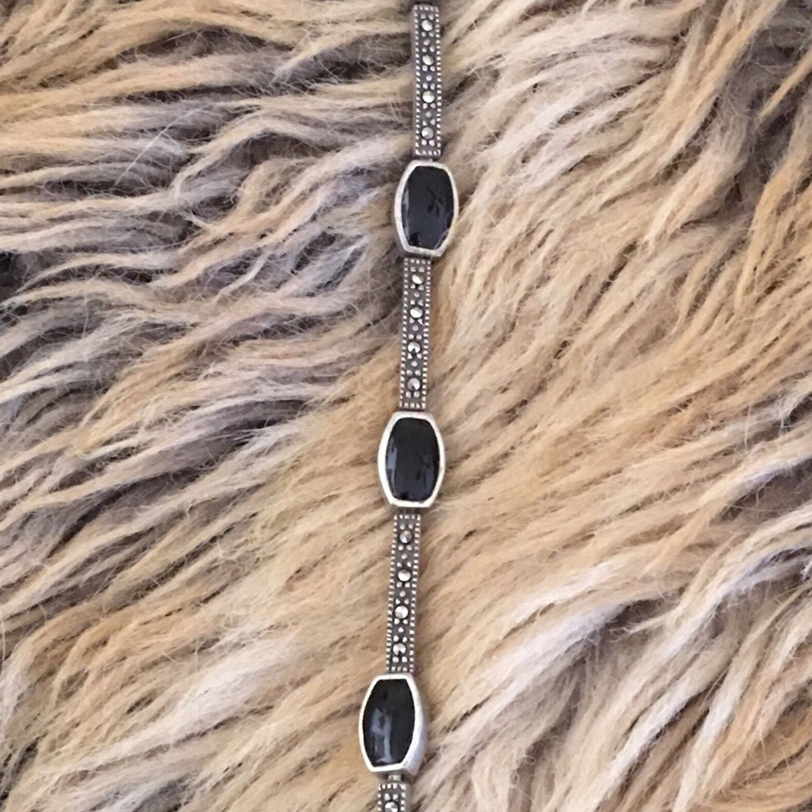Vintage Vintage sterling black onyx marcasite bracelet Size ONE SIZE - 7 Thumbnail