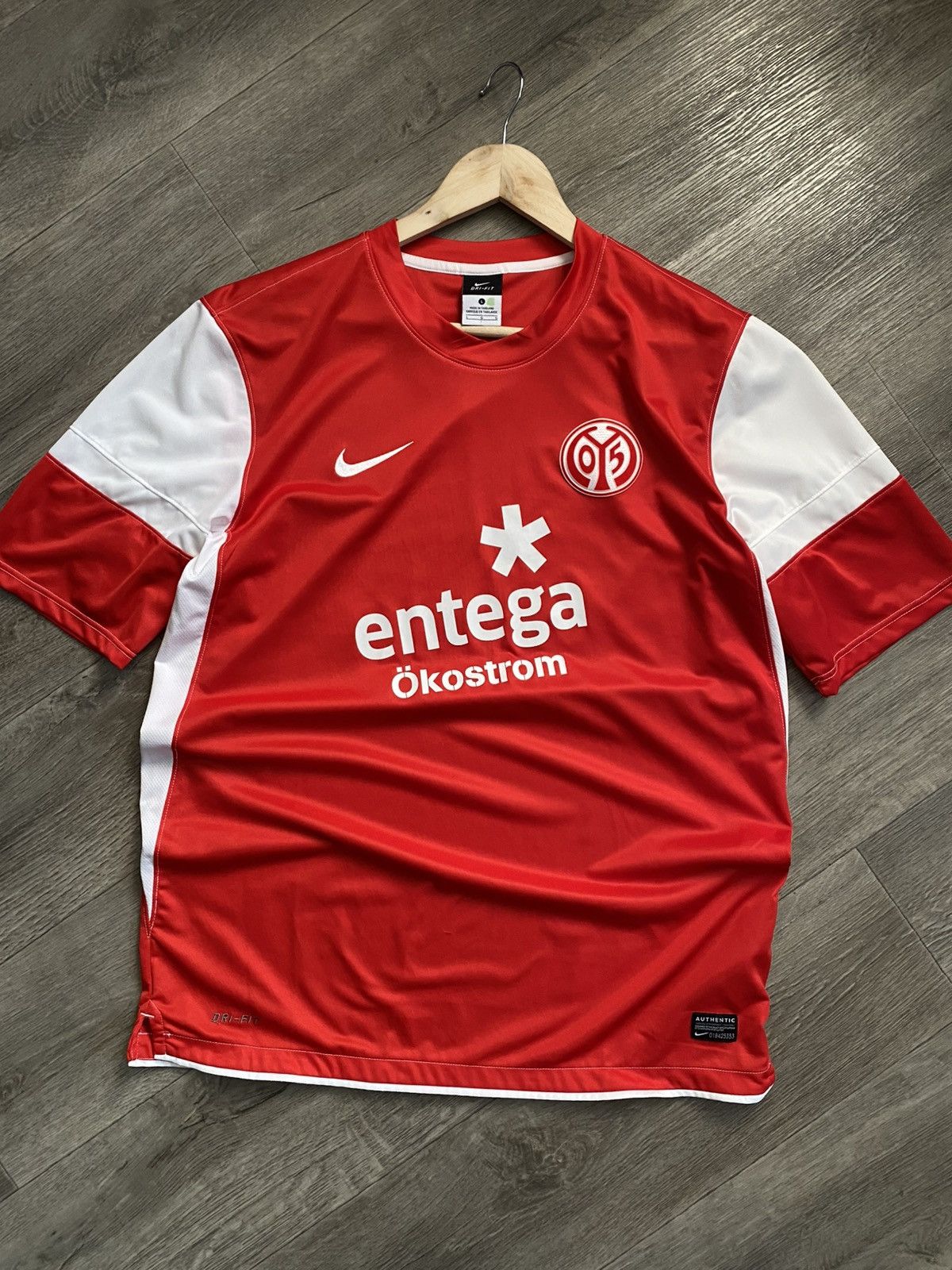 Nike 🫧MAINZ 05 2011 2012 HOME FOOTBALL SHIRT SOCCER JERSEY NIKE Size US L / EU 52-54 / 3 - 1 Thumbnail