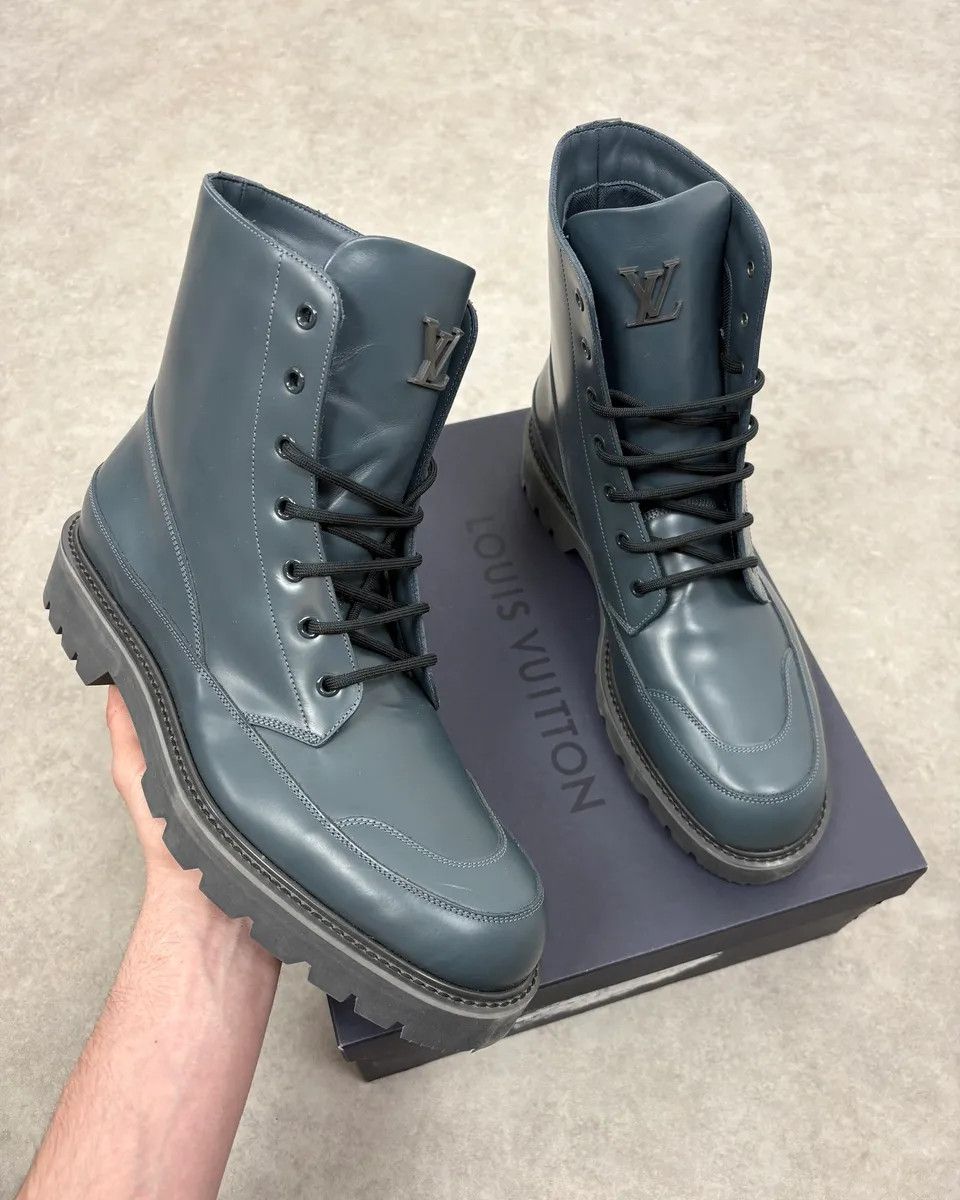 Louis Vuitton Louis Vuitton Night Blue Sample Leather Boots by Virgil Abloh Size US 10.5 / EU 43-44 - 1 Thumbnail