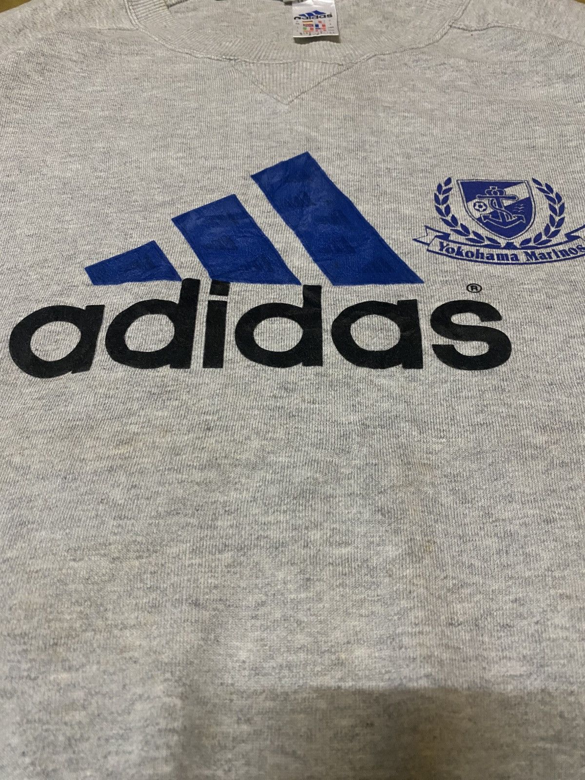 Adidas Vintage 90s Adidas Big Logo Yokohama Marinos Sweatshirt Size US M / EU 48-50 / 2 - 3 Thumbnail