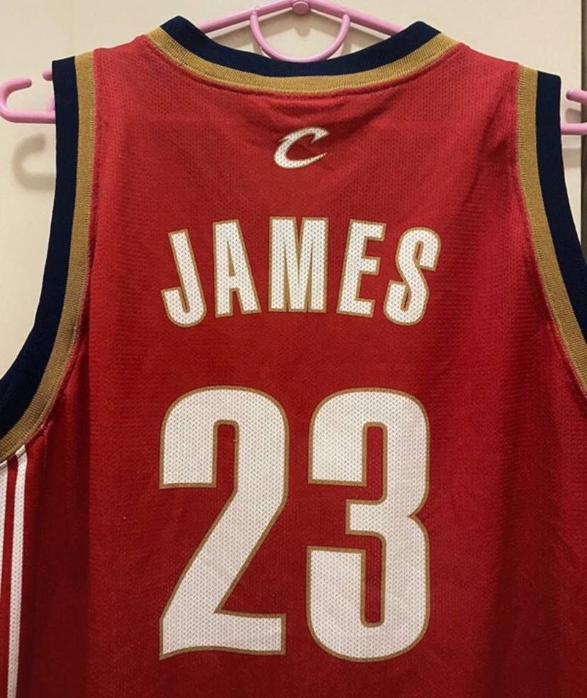 Champion × NBA × Vintage CLEVELAND CAVALIERS BASKETBALL SHIRT JERSEY VINTAGE JAMES Size US XL / EU 56 / 4 - 3 Thumbnail