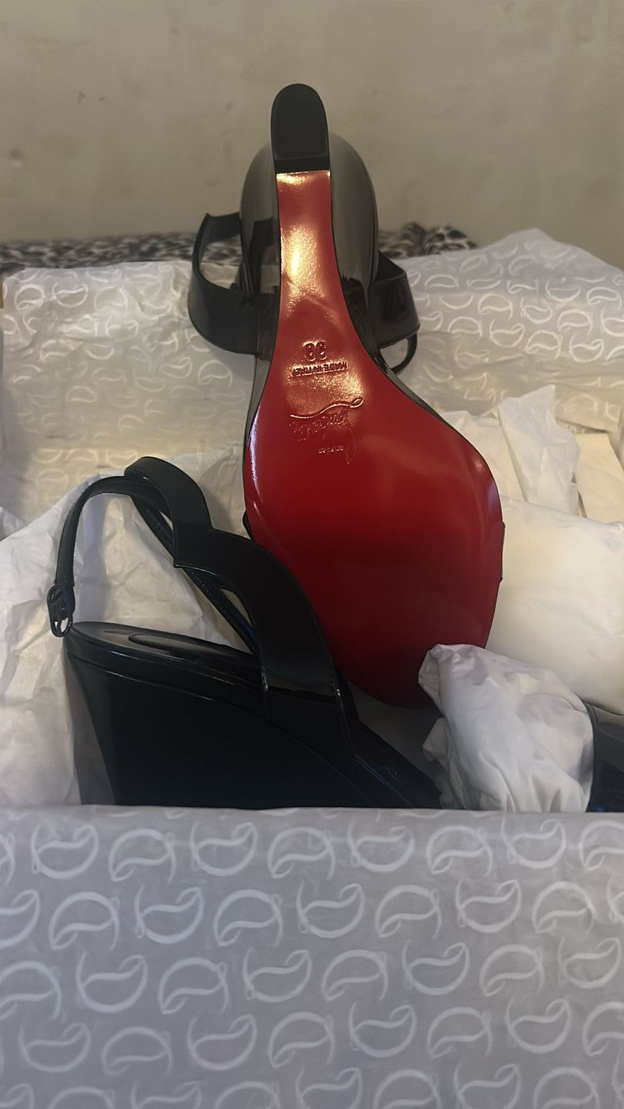 Christian Louboutin Christian louboutim Size US 8 / IT 38 - 2 Thumbnail