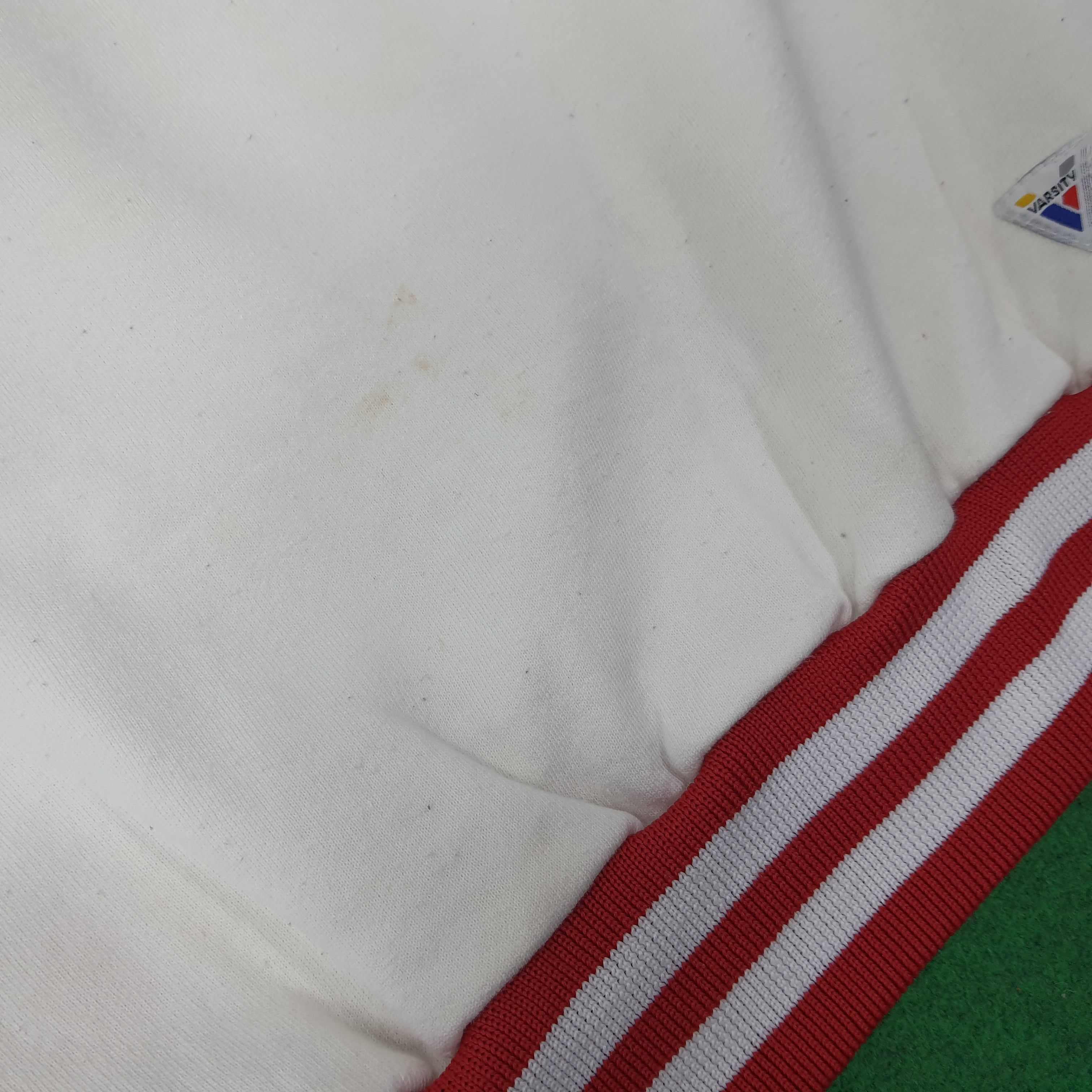 Vintage Vintage Keith Hall School KHS USA Sweatshirt C268N20 Size US M / EU 48-50 / 2 - 11 Thumbnail