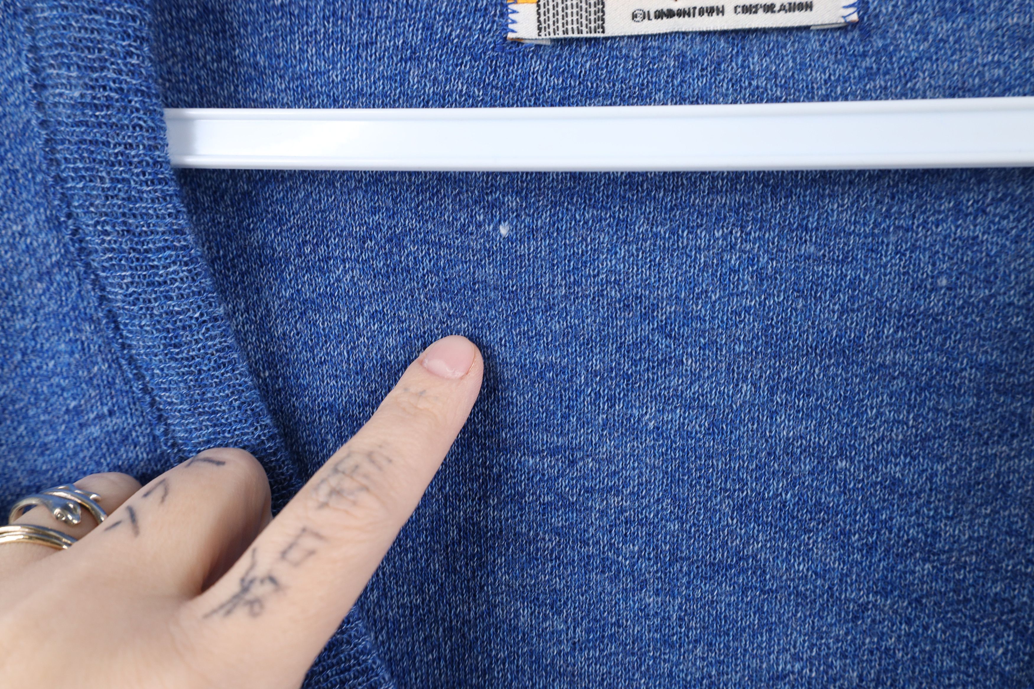 Vintage Vintage 70s Streetwear Blank Knit V-Neck Sweater Blue USA Size US XL / EU 56 / 4 - 5 Thumbnail