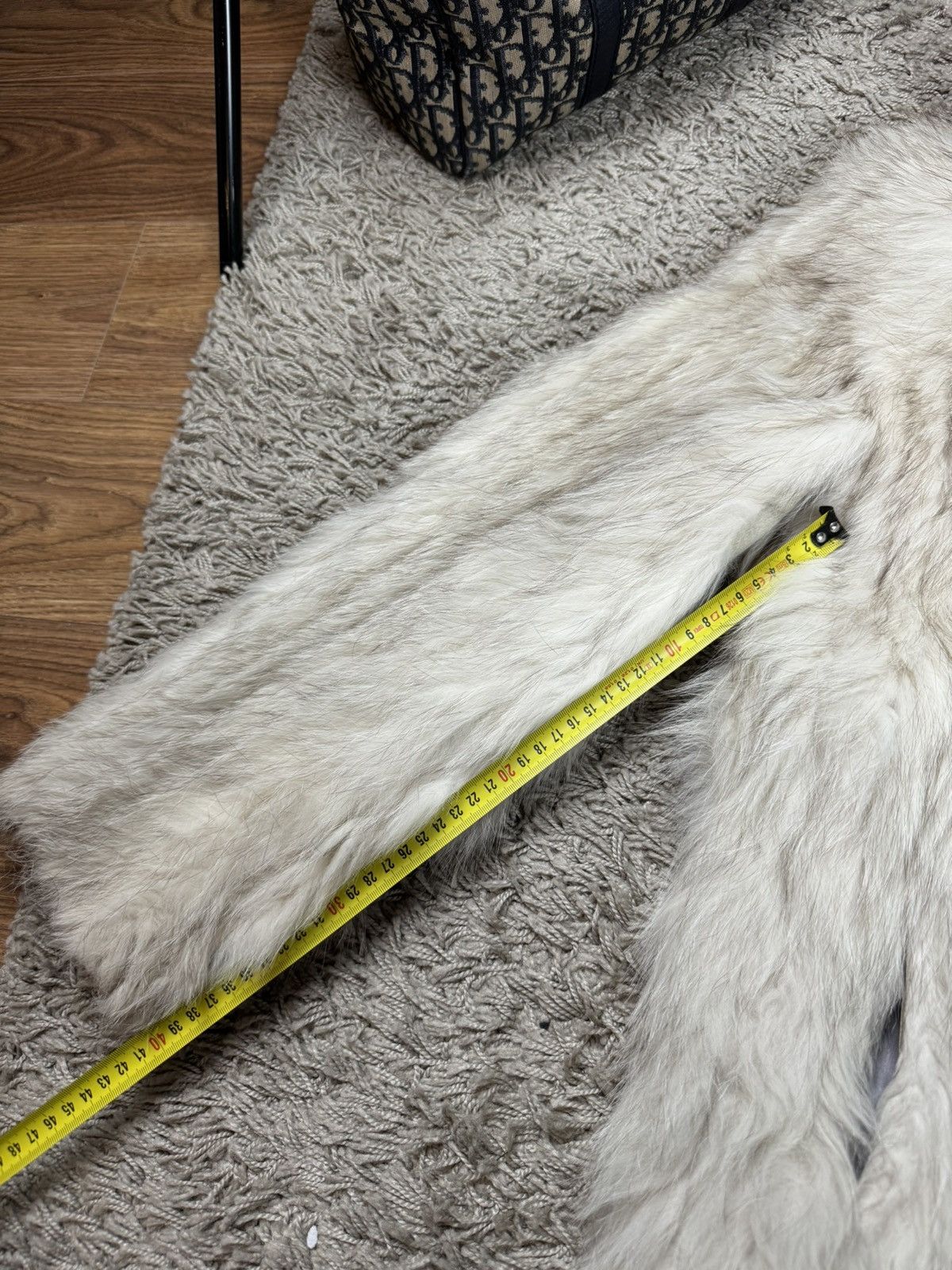 Sagafurs Vintage rare white Fox natural fur coat original luxury item Size S / US 4 / IT 40 - 7 Thumbnail