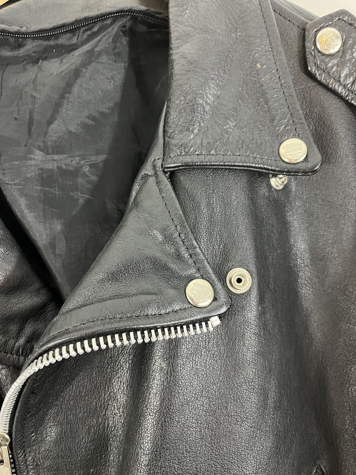 Vintage Oversized Leather 80s Perfecto Moto Biker Jacket Size US XL / EU 56 / 4 - 4 Thumbnail