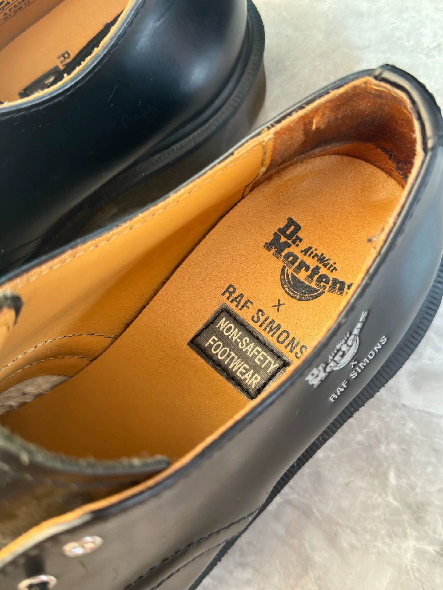 Raf Simons Raf Simons X Dr.Martens ST 39 (40-41, 1-1.5) Low Rare Size US 7 / EU 40 - 7 Thumbnail