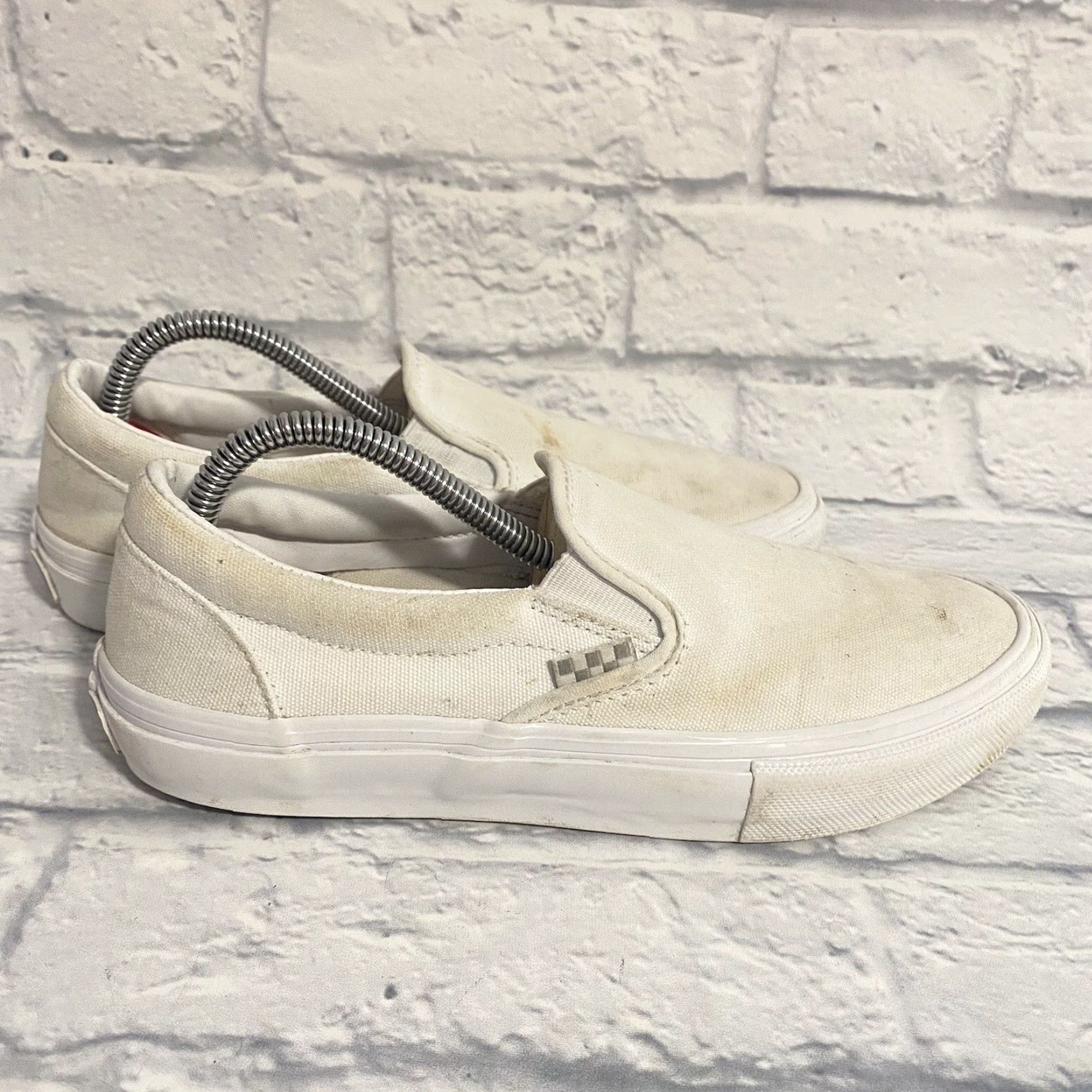 Vans VANS Classic Slip-On Shoes Canvas White Pop Cush Men Sz 6.5 / Women Sz 8 Size M / US 6-8 / IT 42-44 - 3 Thumbnail