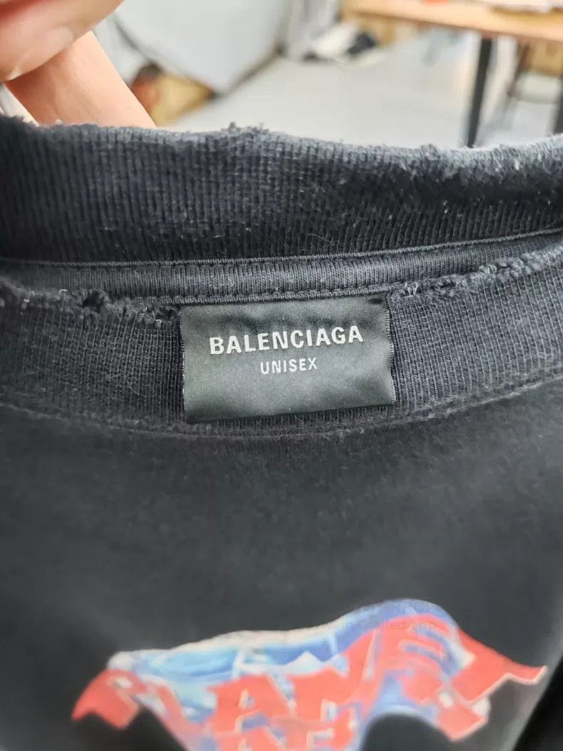 Balenciaga Balenciaga Earth Printed Short Sleeve T-Shirt Size US M / EU 48-50 / 2 - 2 Thumbnail