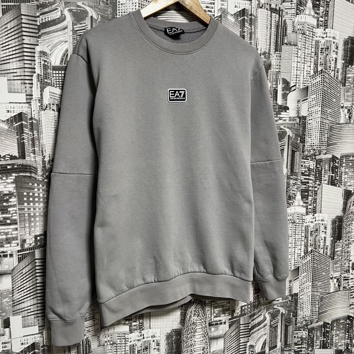 Emporio Armani Emporio Armani Center Logo Jumper Sweatshirt Gray Size L Size US L / EU 52-54 / 3 - 2 Thumbnail