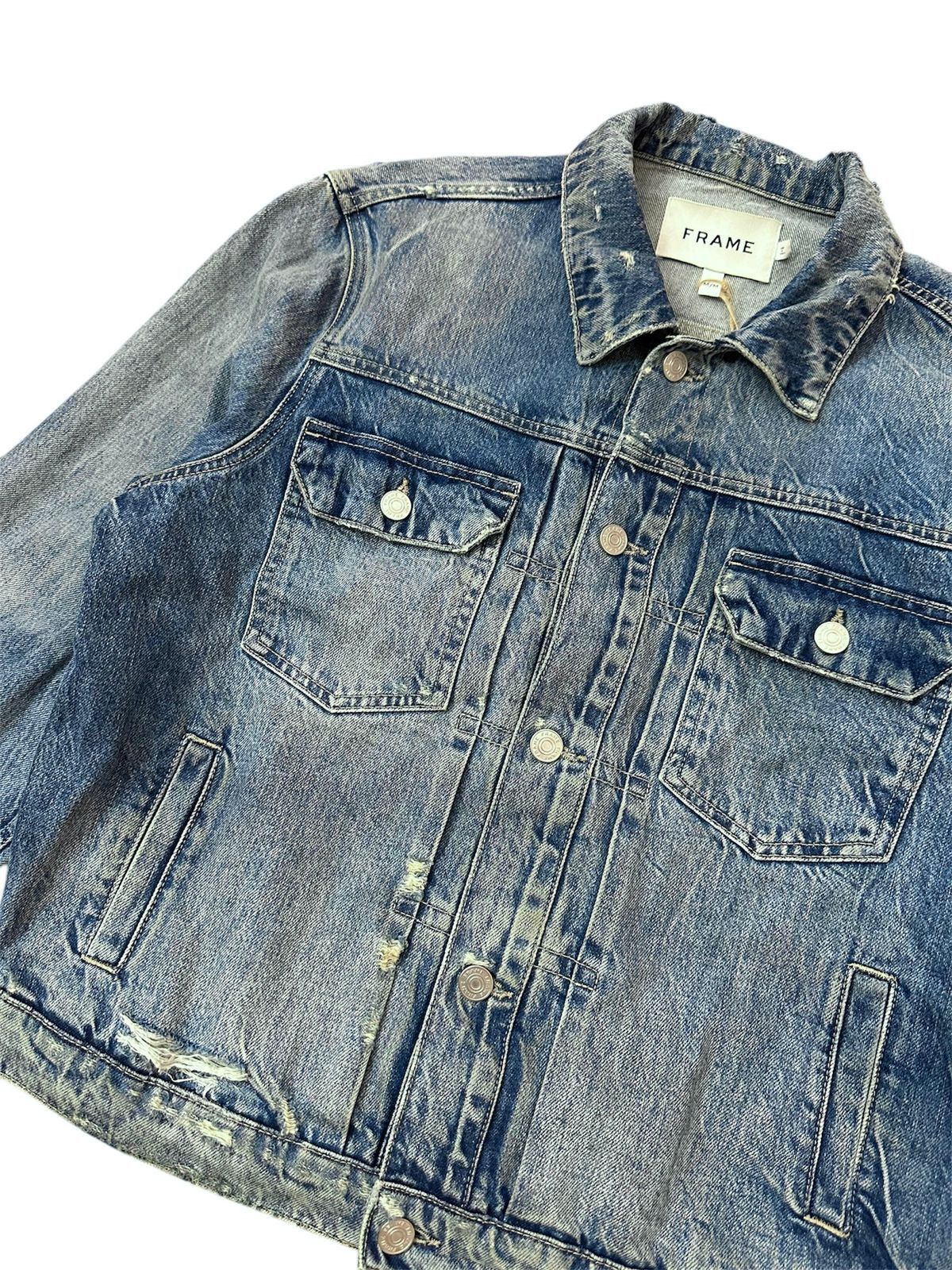Frame CC000013 Frame Distressed Denim Trucker Jacket in Blue Size US M / EU 48-50 / 2 - 5 Thumbnail