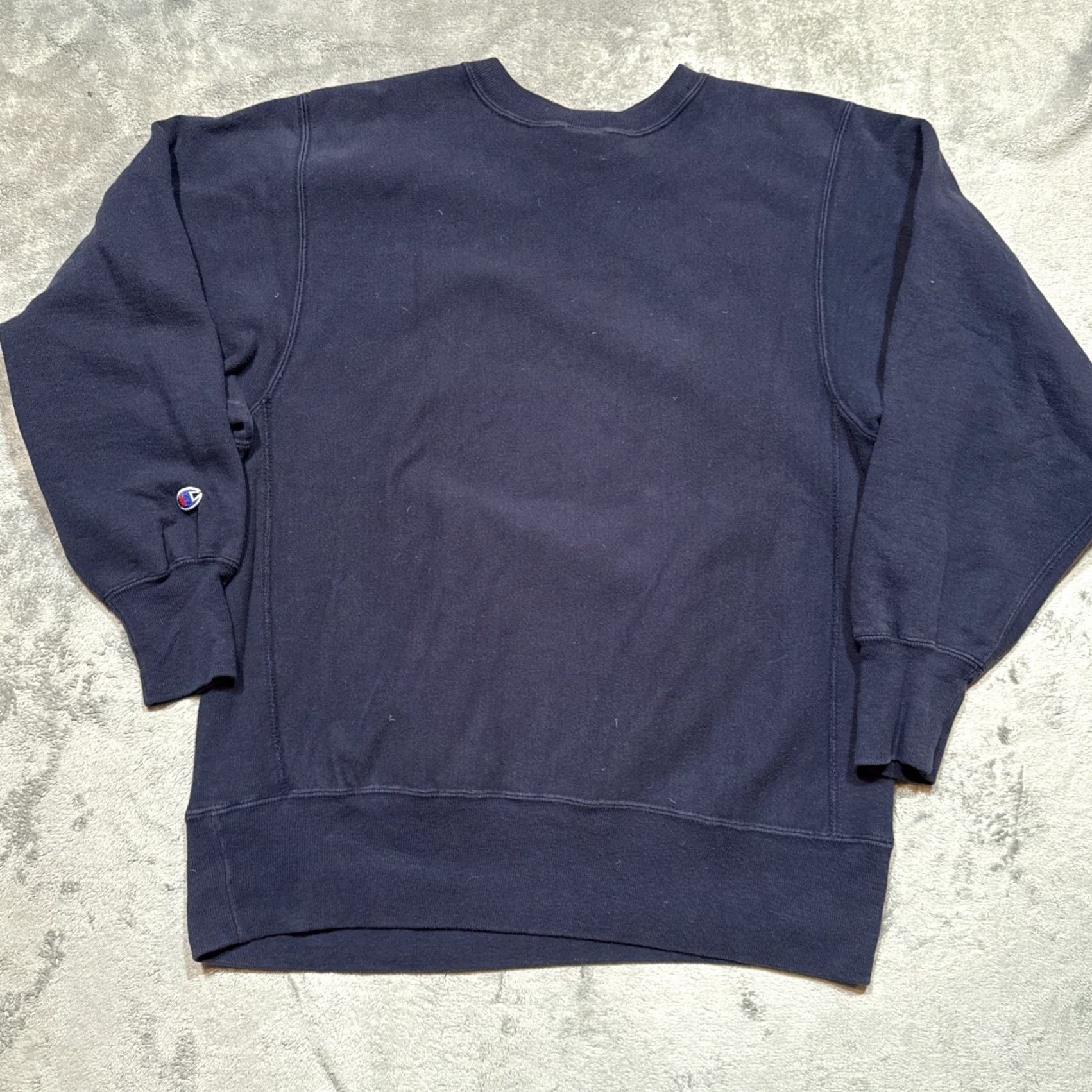 Champion VINTAGE Champion Sweatshirt Crewneck Mens Large Blue Reverse Weave 90s Made USA Logo Embroidered Heavyweight Pullover Regular Size US L / EU 52-54 / 3 - 7 Thumbnail