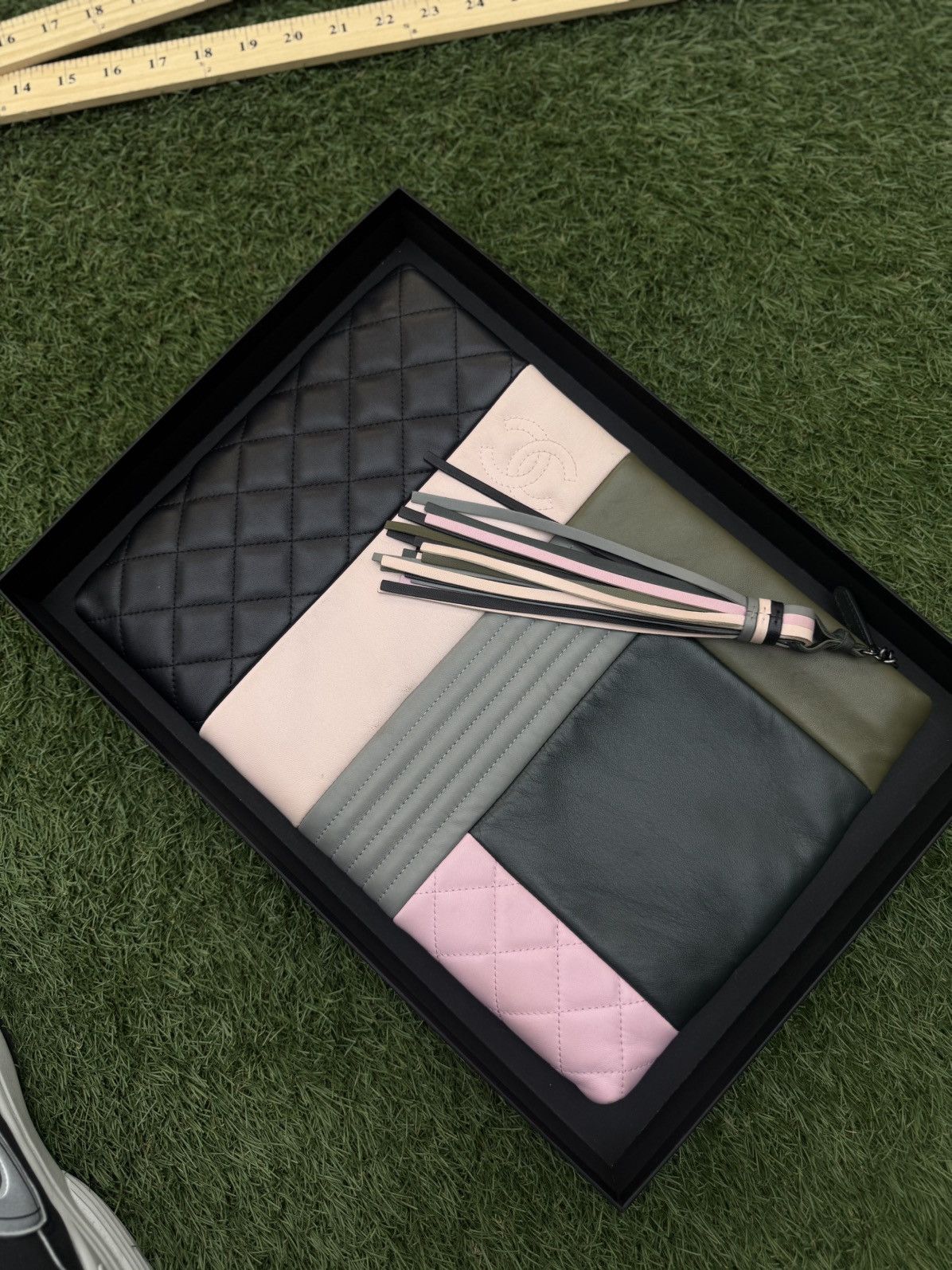 Chanel Chanel Olive & Multicolor Lambskin Patchwork O-Case Size ONE SIZE - 23 Thumbnail