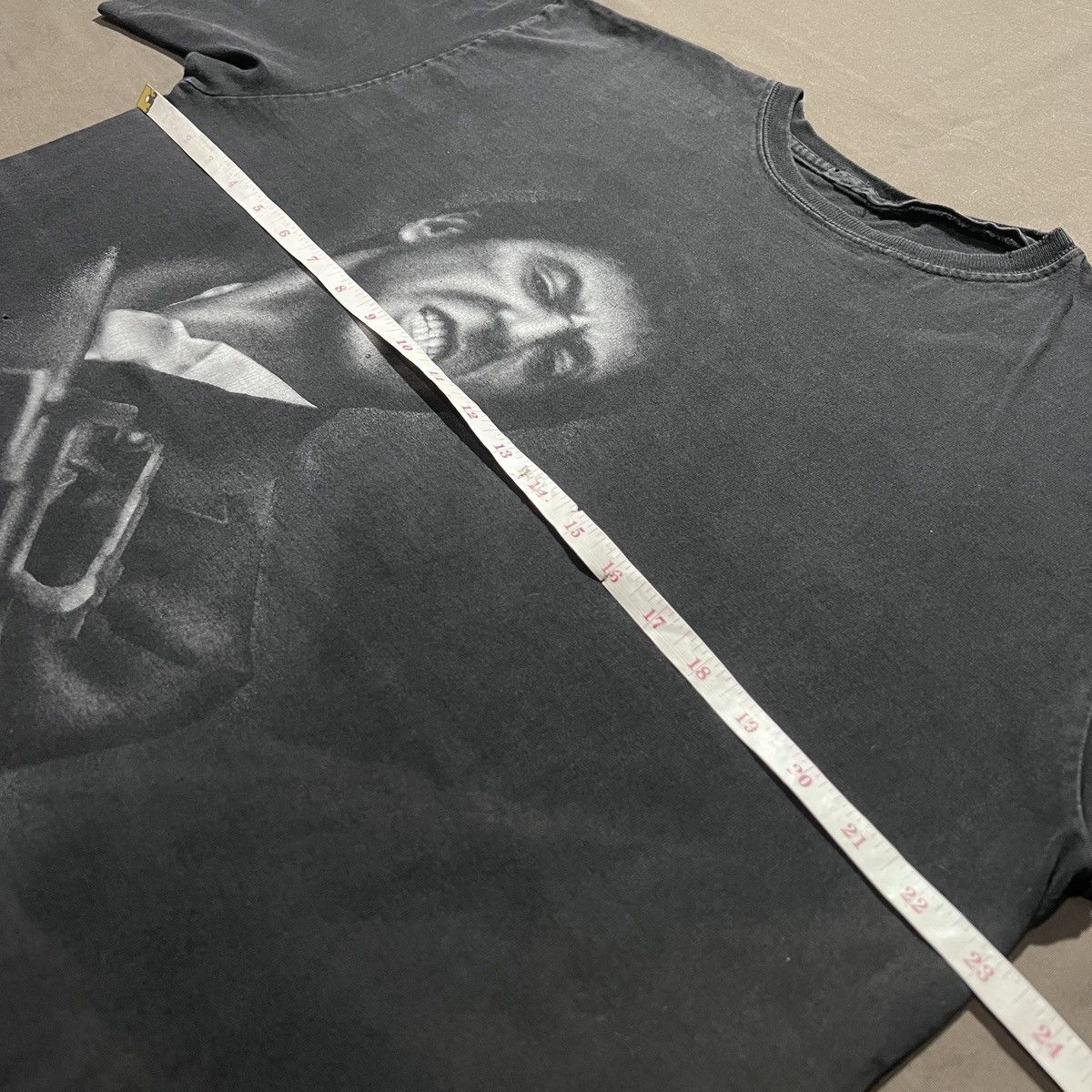 Vintage Vintage 90s Scarface Tony Montana movie Tee Thrashed Faded Size US XL / EU 56 / 4 - 12 Thumbnail