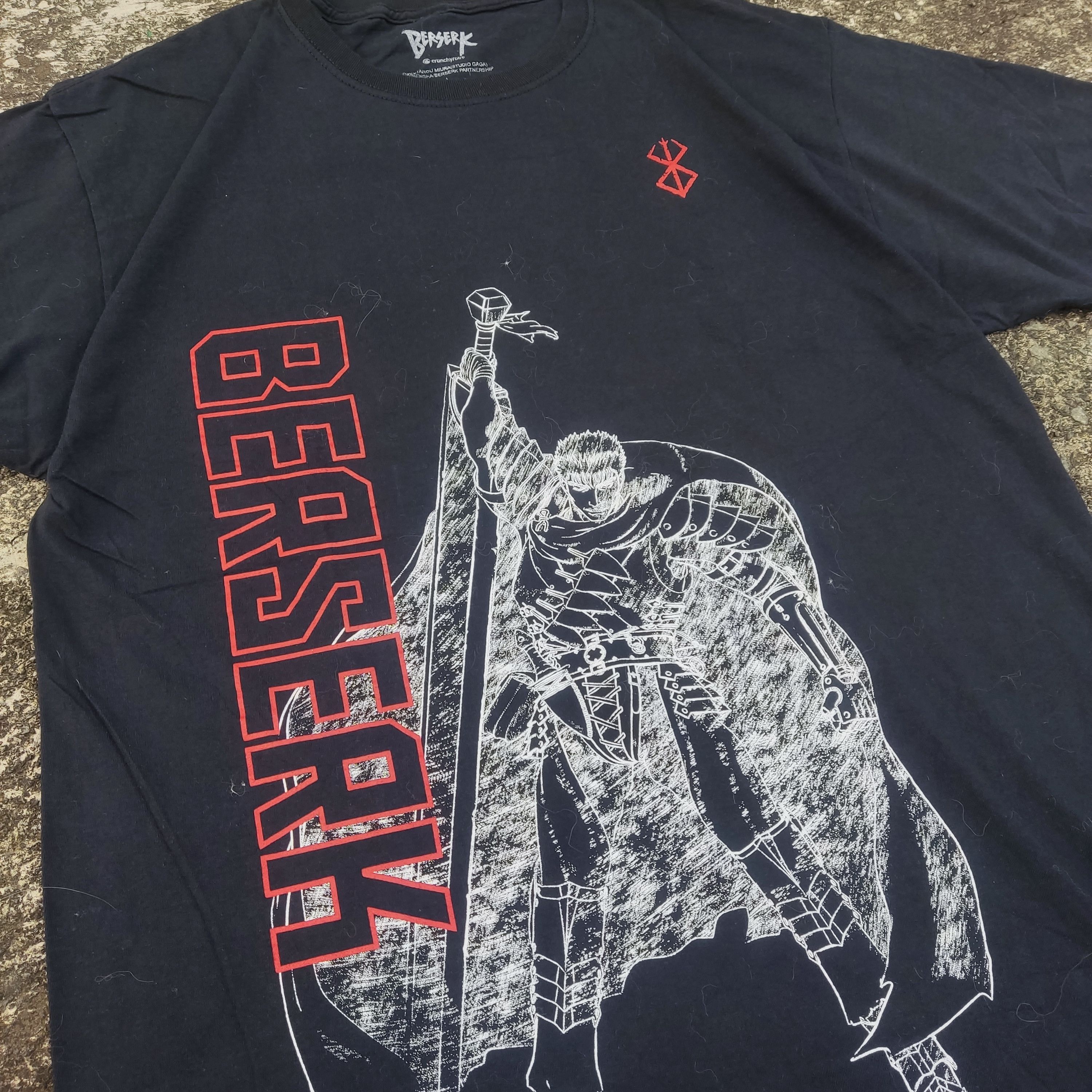 Anime Berserk Crunchy Roll, Guts Black and white. Size US L / EU 52-54 / 3 - 2 Thumbnail