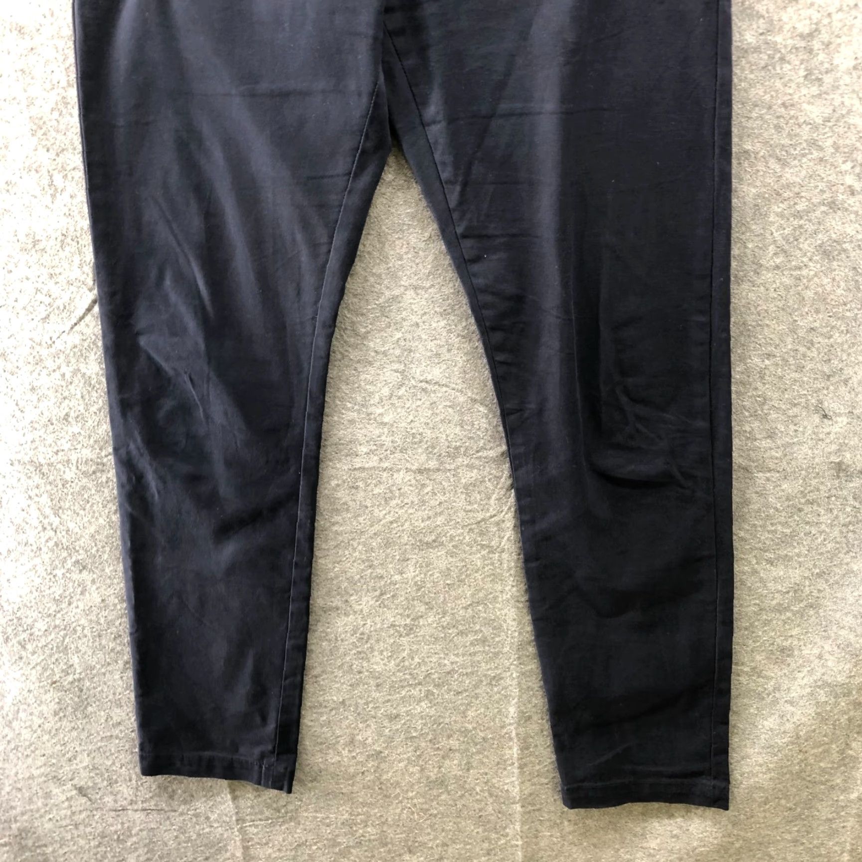 Banana Republic VINTAGE Banana Republic Fulton Skinny Chino Pant Mens 32x34 Navy Blue Stretch Slim Flat Front 32 Regular Blue Size US 32 / EU 48 - 4 Thumbnail
