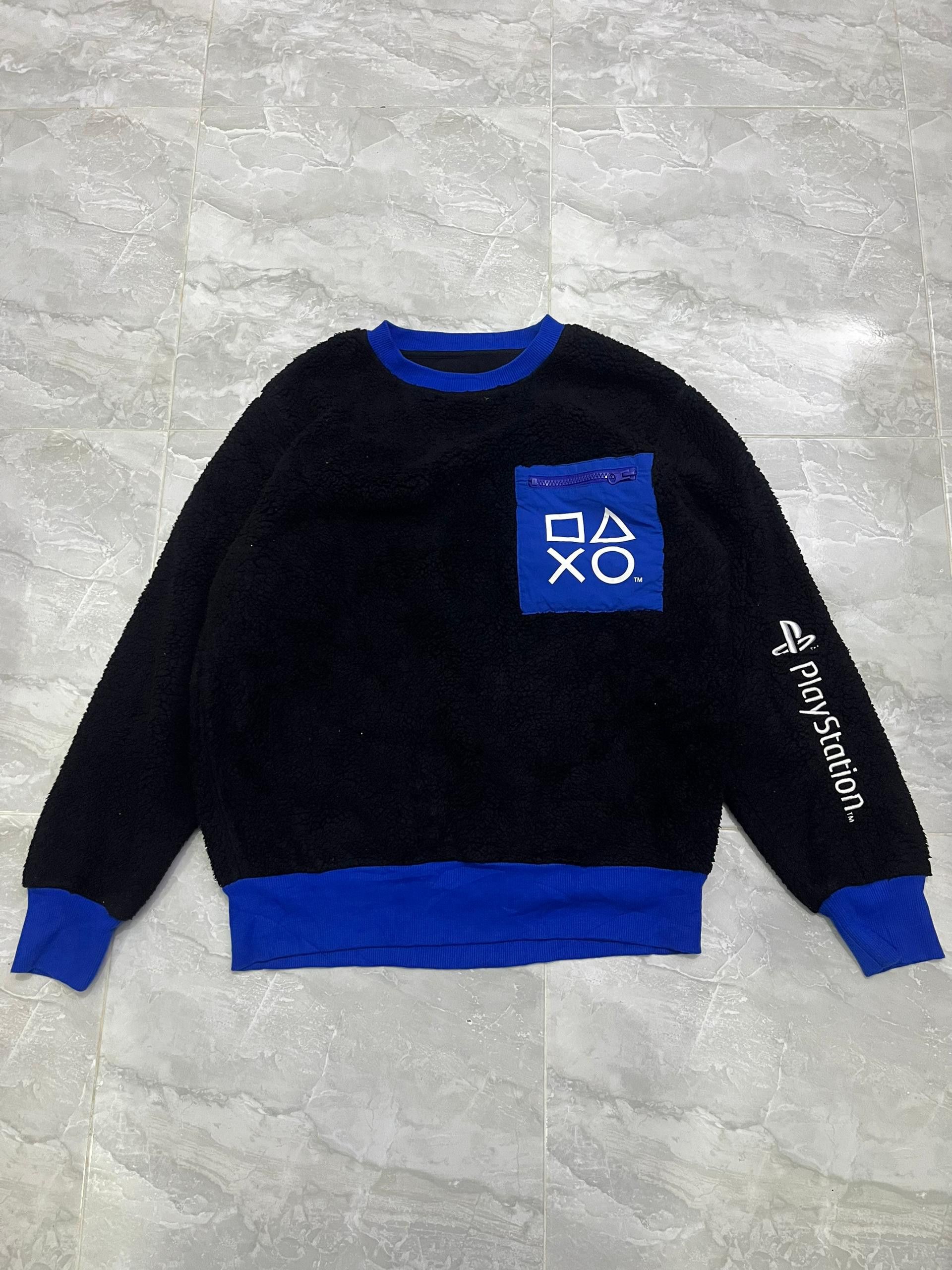 Playstation GU x PlayStation Fleece Sweatshirt Embroidered Logo Size US M / EU 48-50 / 2 - 8 Thumbnail