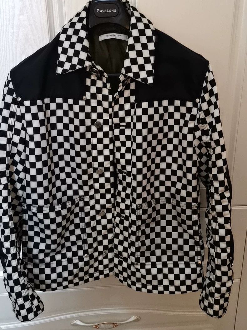 Givenchy Givenchy Size48 GVC jacket, length 68cm, chest circumferenc Size US M / EU 48-50 / 2 - 1 Thumbnail