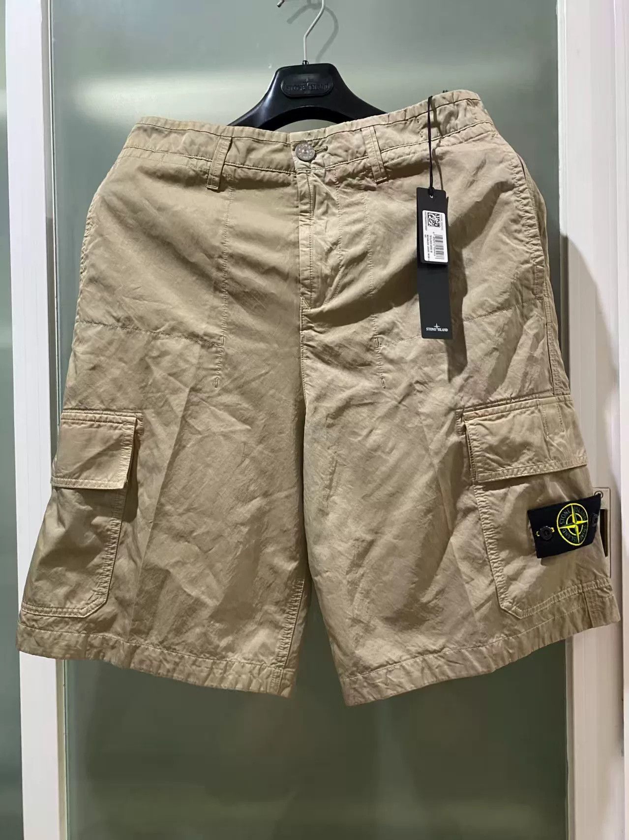 Stone Island stone island logo cargo shorts size 30 Size US 30 / EU 46 - 1 Thumbnail