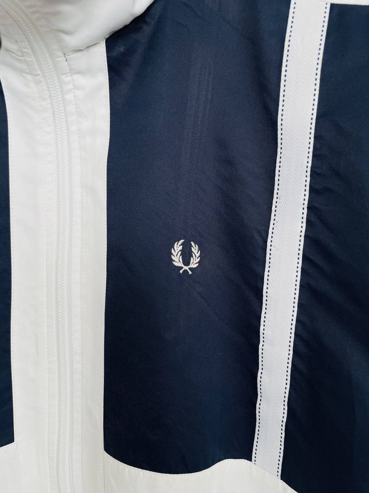 Fred Perry Fred Perry Zipper Jacket (X62) Size US XS / EU 42 / 0 - 8 Thumbnail