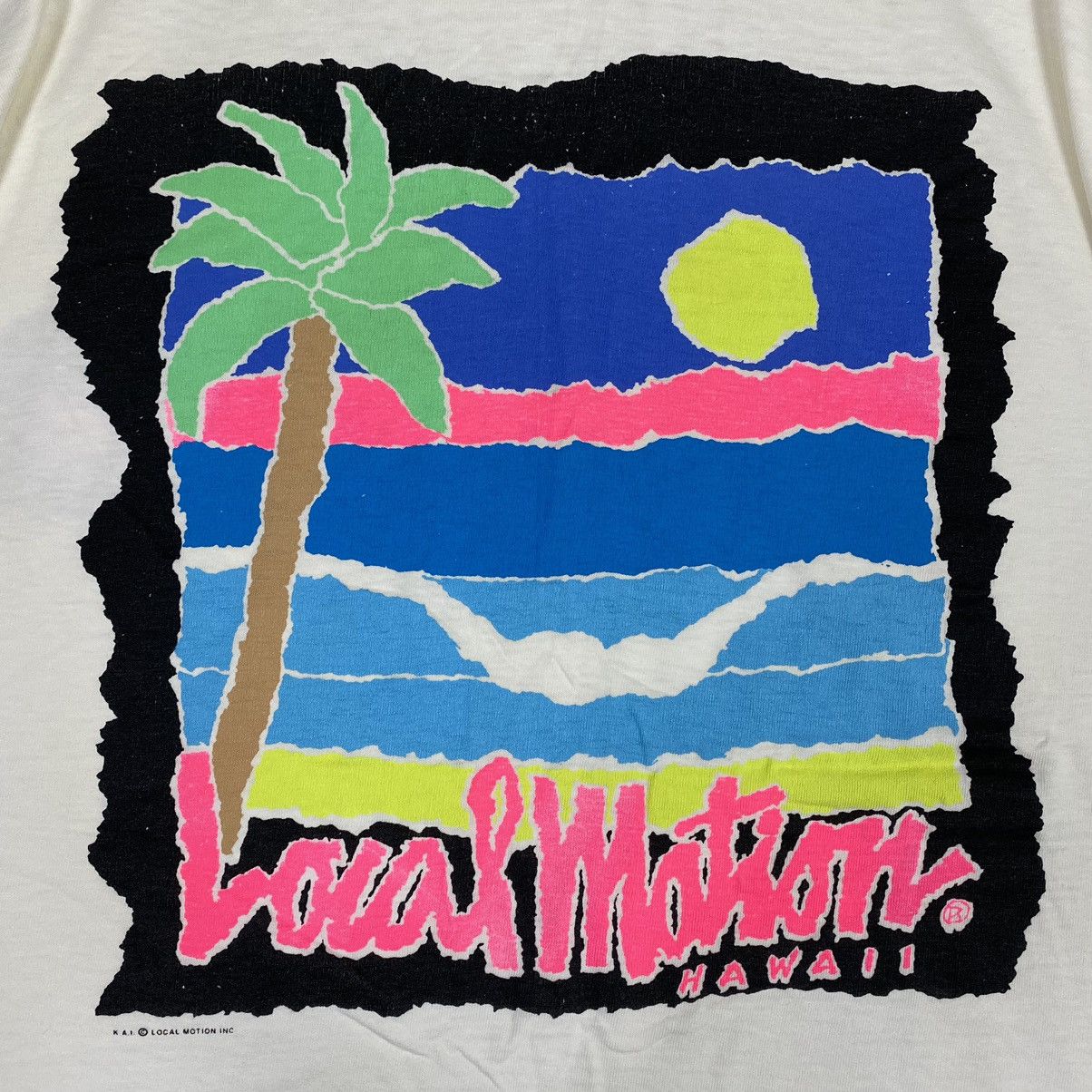 Vintage Vintage 90's LOCAL MOTION HAWAII Art Of Beach Surf Tee Size US XL / EU 56 / 4 - 3 Thumbnail