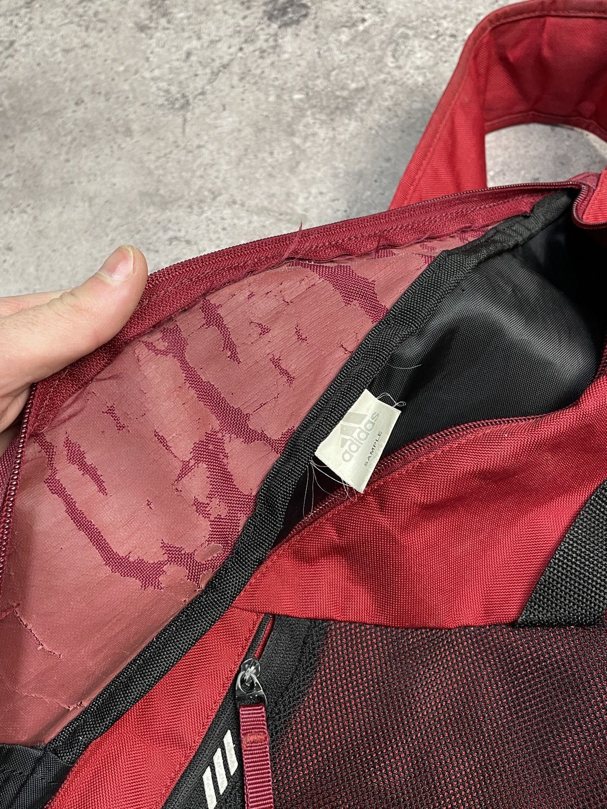Vintage Vintage Y2K Adidas Y-3 Style Burgandy Dark Grey Sling Bag Size ONE SIZE - 15 Thumbnail