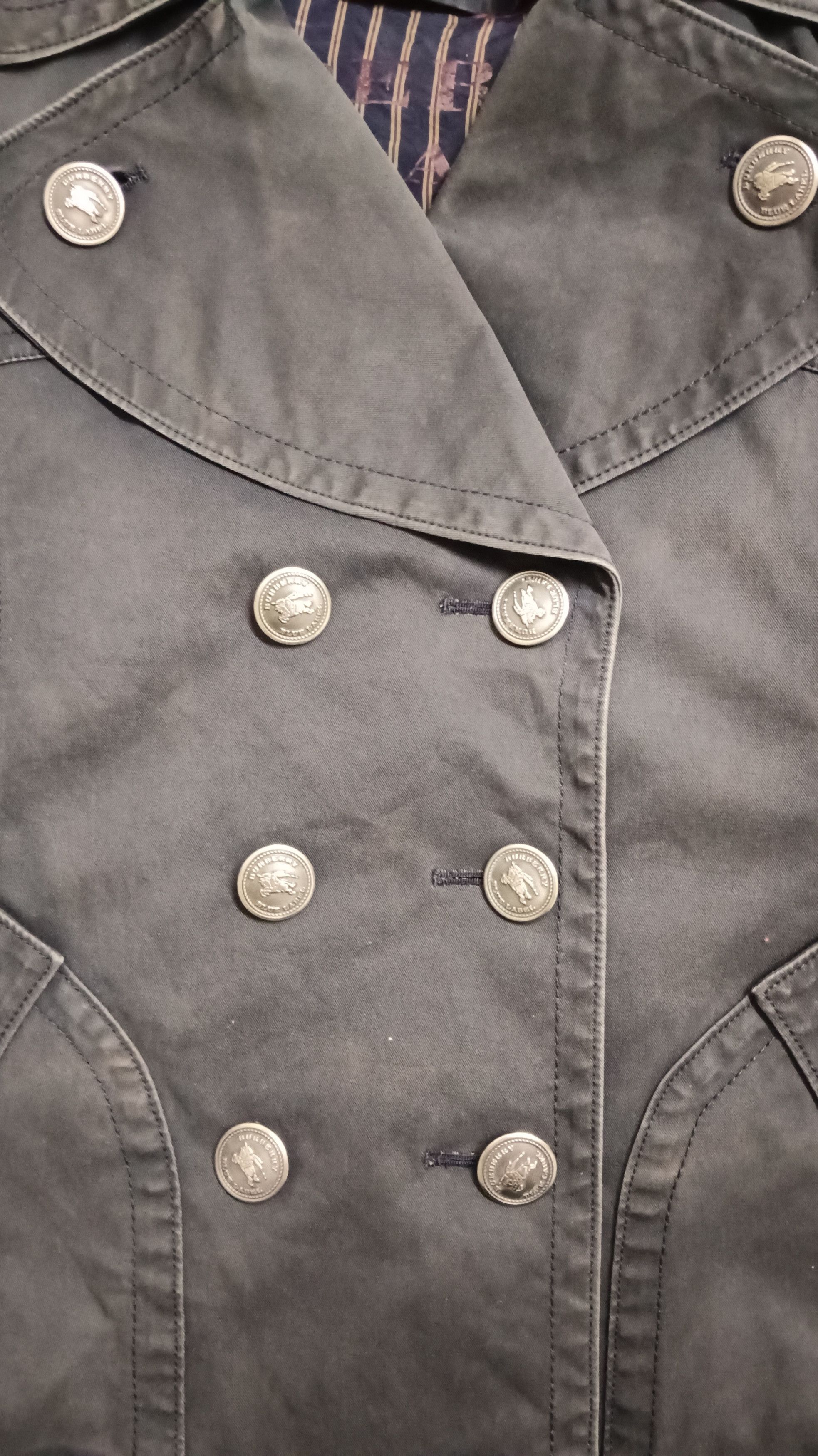 Burberry Vintage Burberry Double-Breasted Trench Coat Size M / US 6-8 / IT 42-44 - 12 Thumbnail