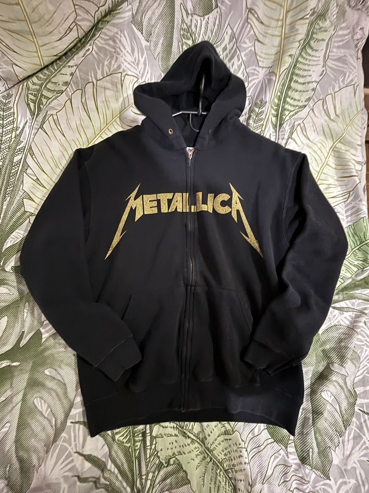 Metallica 🔥Zip Hoodie Metalica guitar🔥 Size US M / EU 48-50 / 2 - 3 Thumbnail