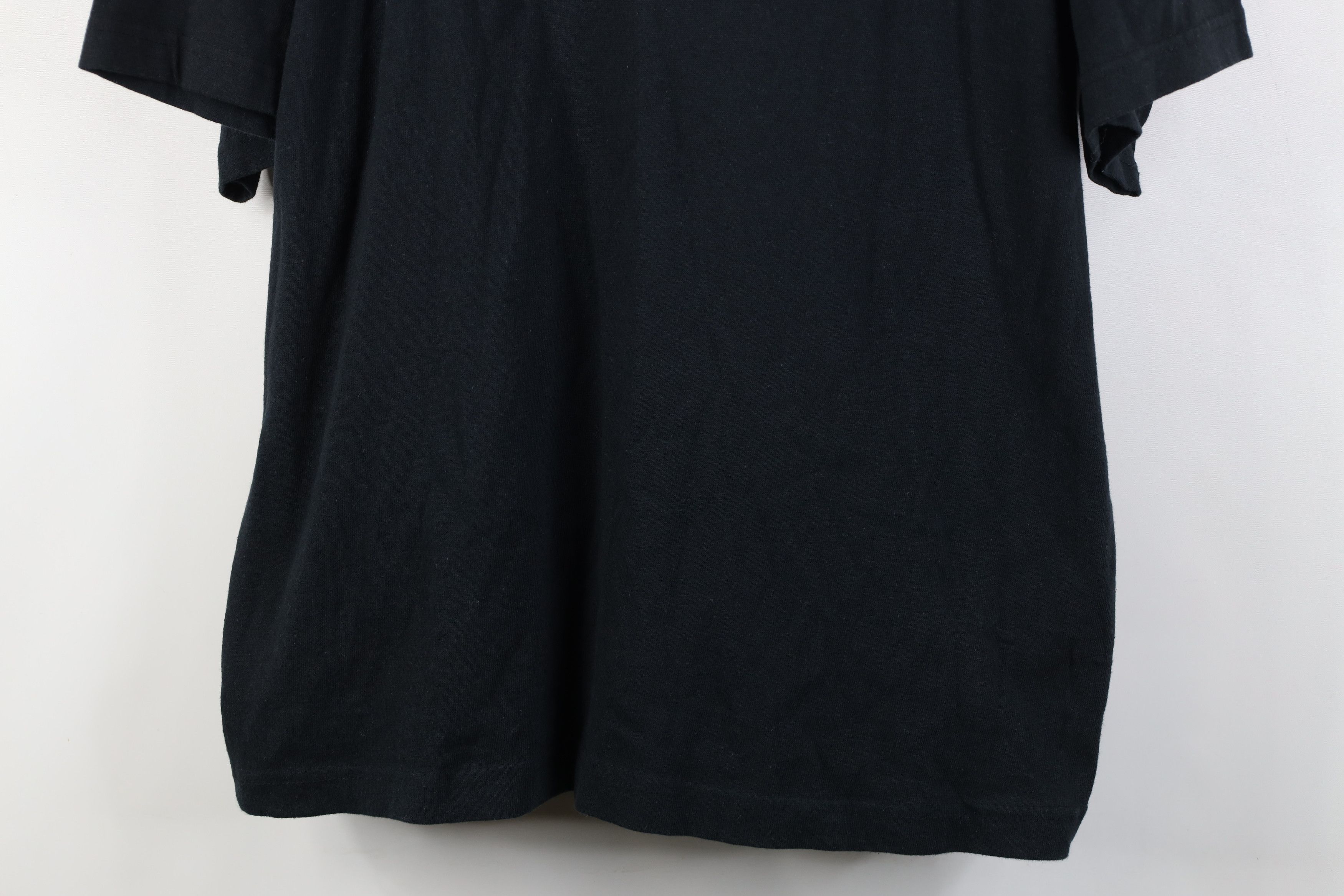 Vintage Vintage 90s NASCAR Racing Ernie Irvan T-Shirt Black USA Size US XL / EU 56 / 4 - 3 Thumbnail