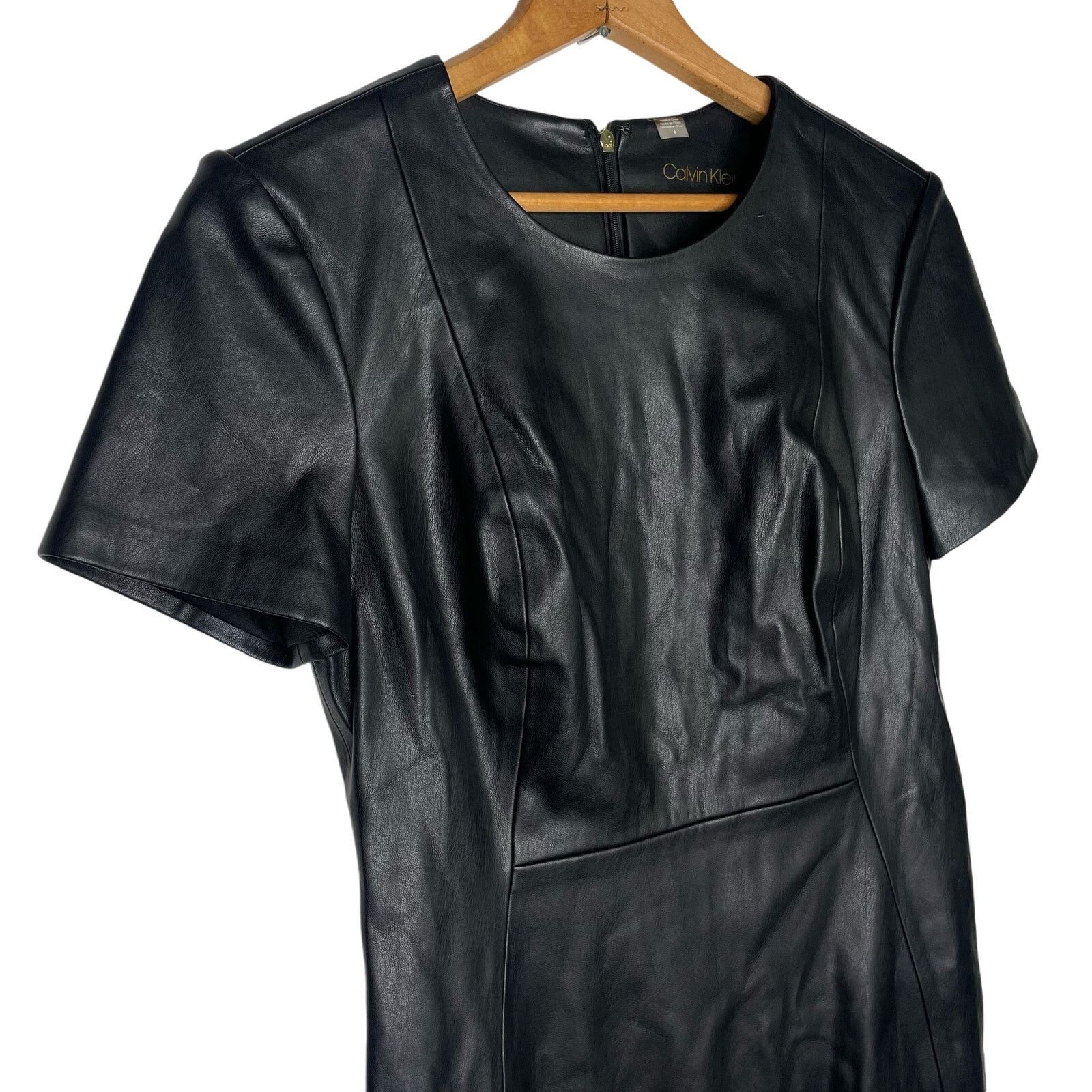 Calvin Klein NWT Calvin Klein Faux Leather Dress Size S / US 4 / IT 40 - 6 Thumbnail