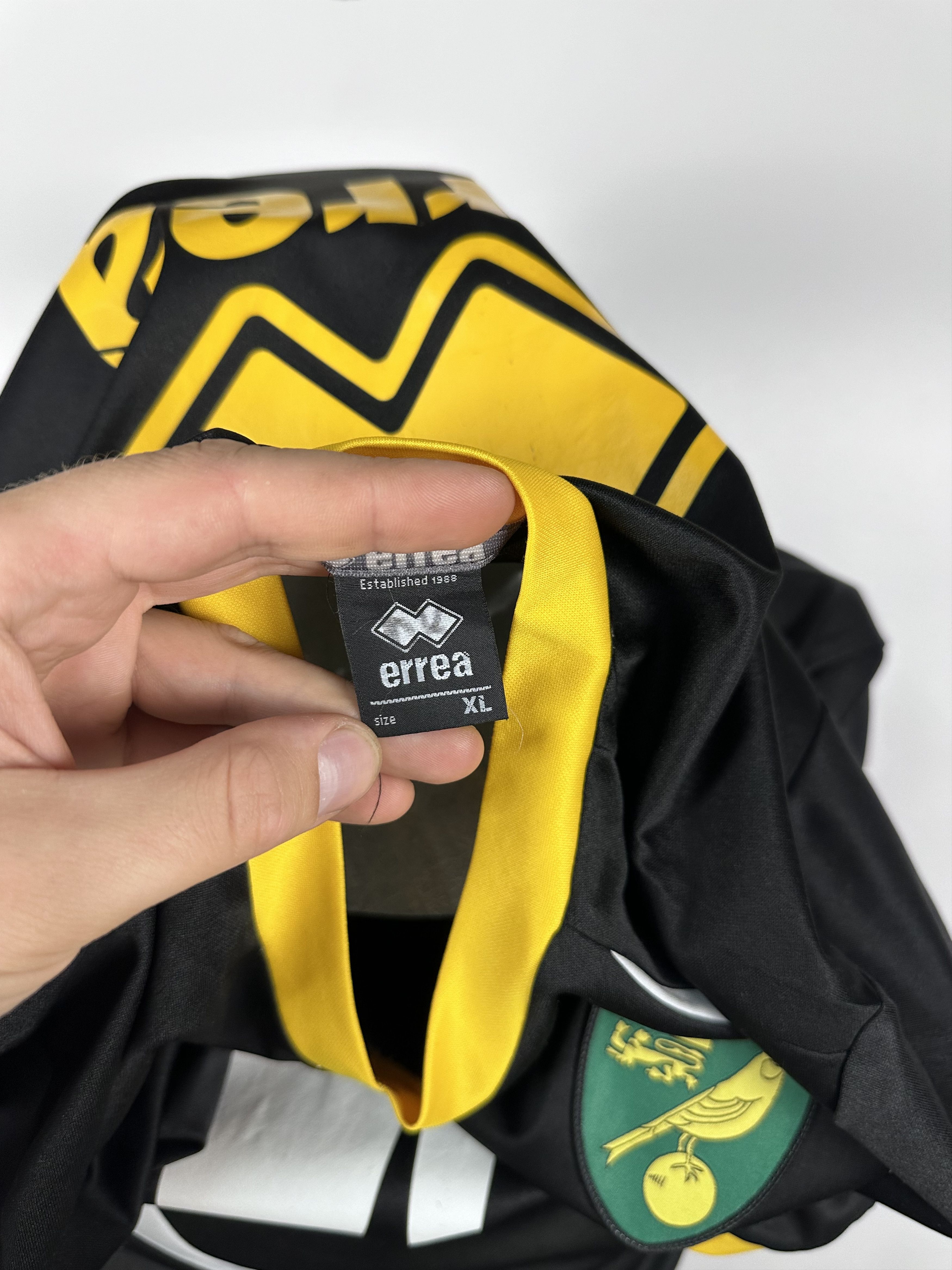 Errea Norwich City 2013 2014 Training Football Shirt Soccer Jersey Size US XL / EU 56 / 4 - 9 Thumbnail