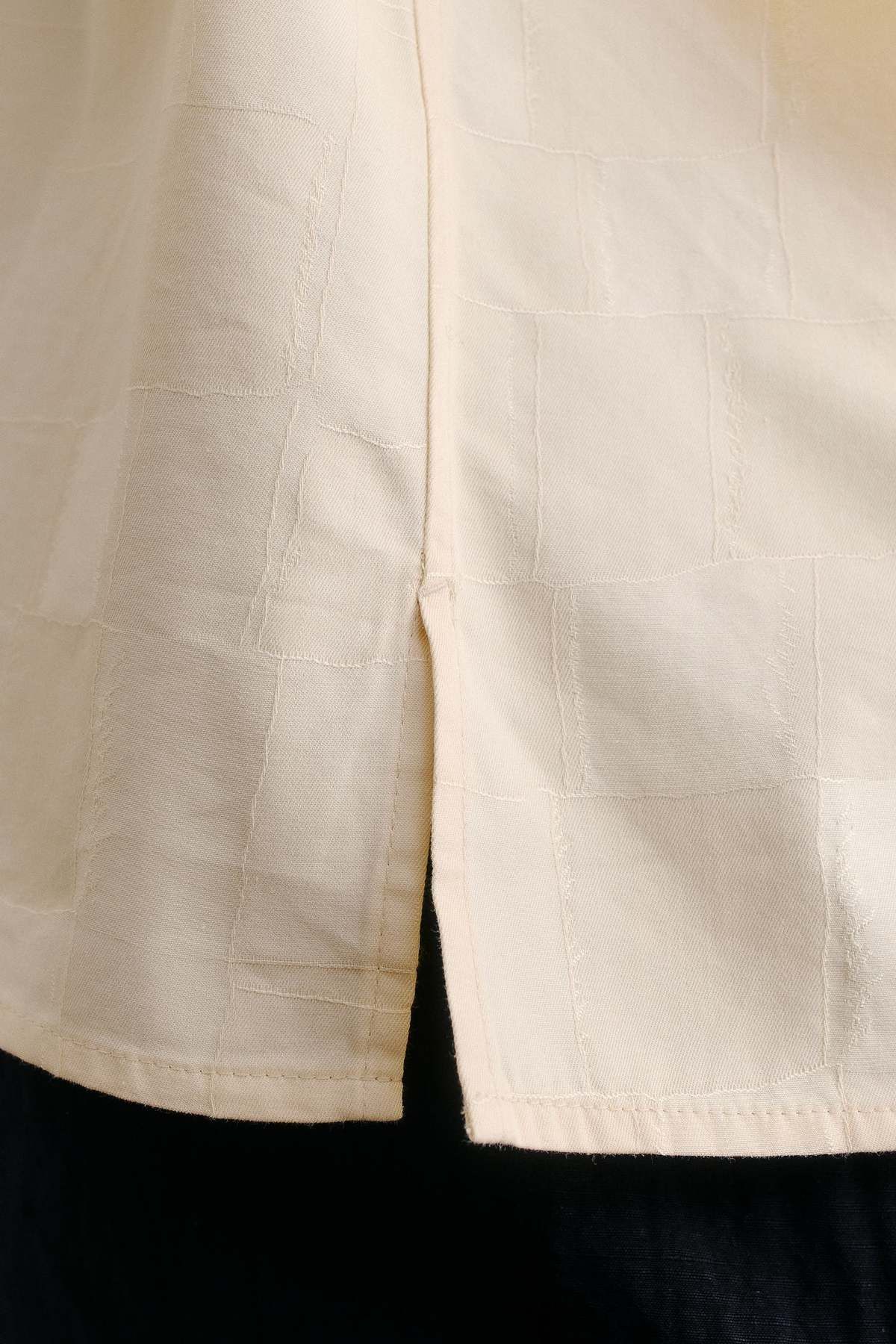 A Kind Of Guise 💚 SS24 A Kind Of Guise Elio Shirt Cubed Ivory Medium NEW Size US M / EU 48-50 / 2 - 7 Thumbnail