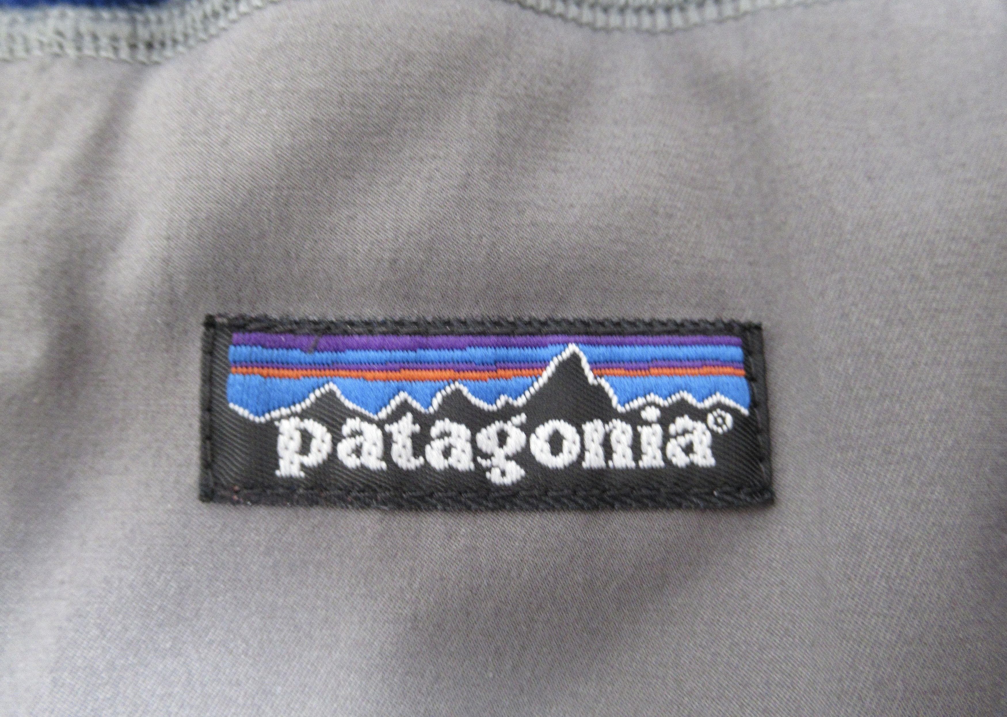 Patagonia Patagonia R3® Hi-Loft Jacket Channel Blue CHB 25700F0 Size M Size US M / EU 48-50 / 2 - 7 Thumbnail
