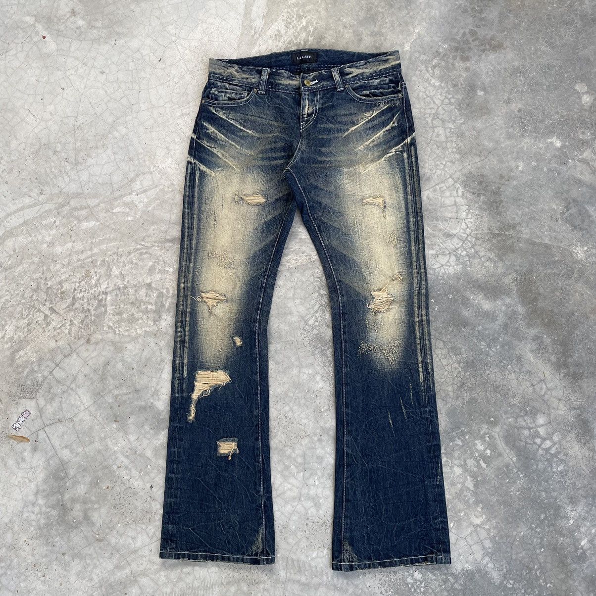 Image of Beauty Beast x If Six Was Nine Vintage Distress La Gate Flare Lgb Ifsixwasnine Style Denim in Blue 