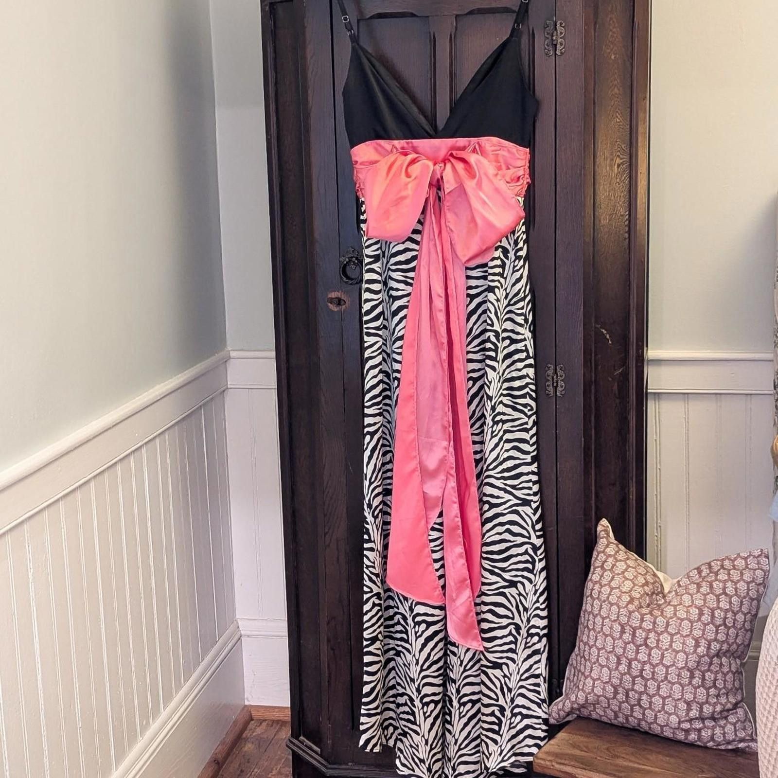 Designer Y2K Ever Pretty Iconic Pink and Zebra Maxi Dress Size L / US 10 / IT 46 - 6 Thumbnail